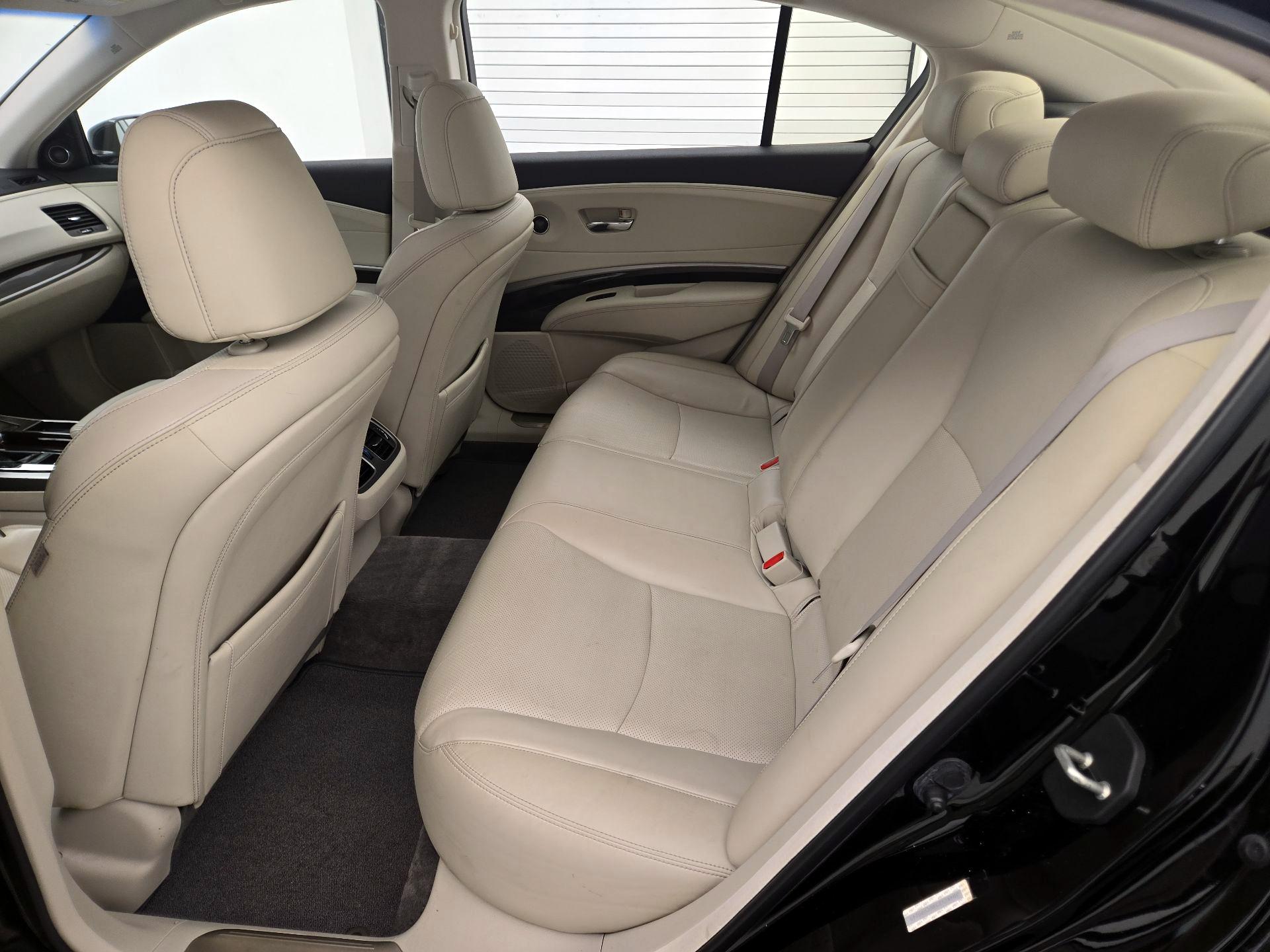 Thumbnail: 2016 Acura RLX - 19