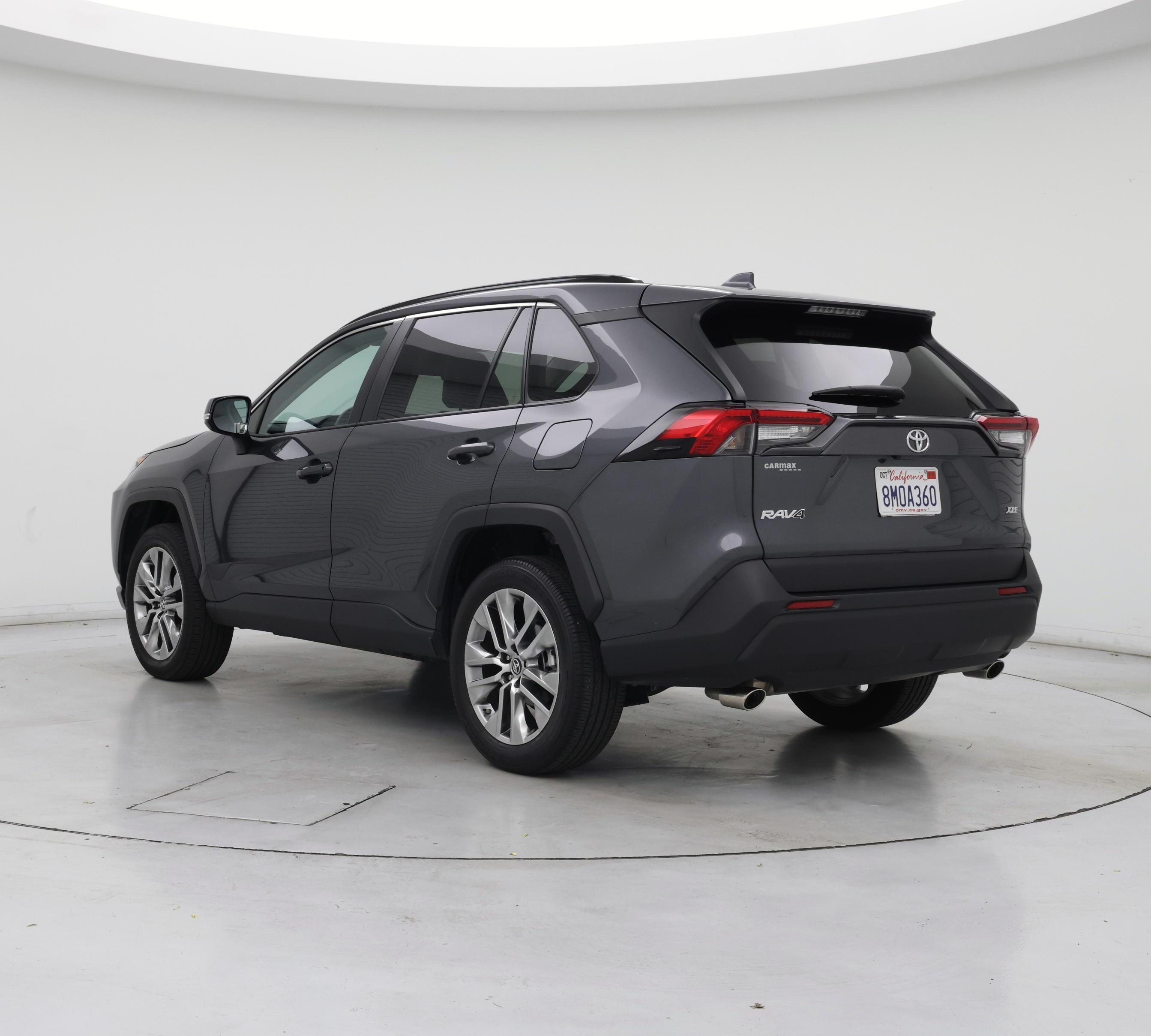 Thumbnail: 2019 Toyota RAV4 - 2