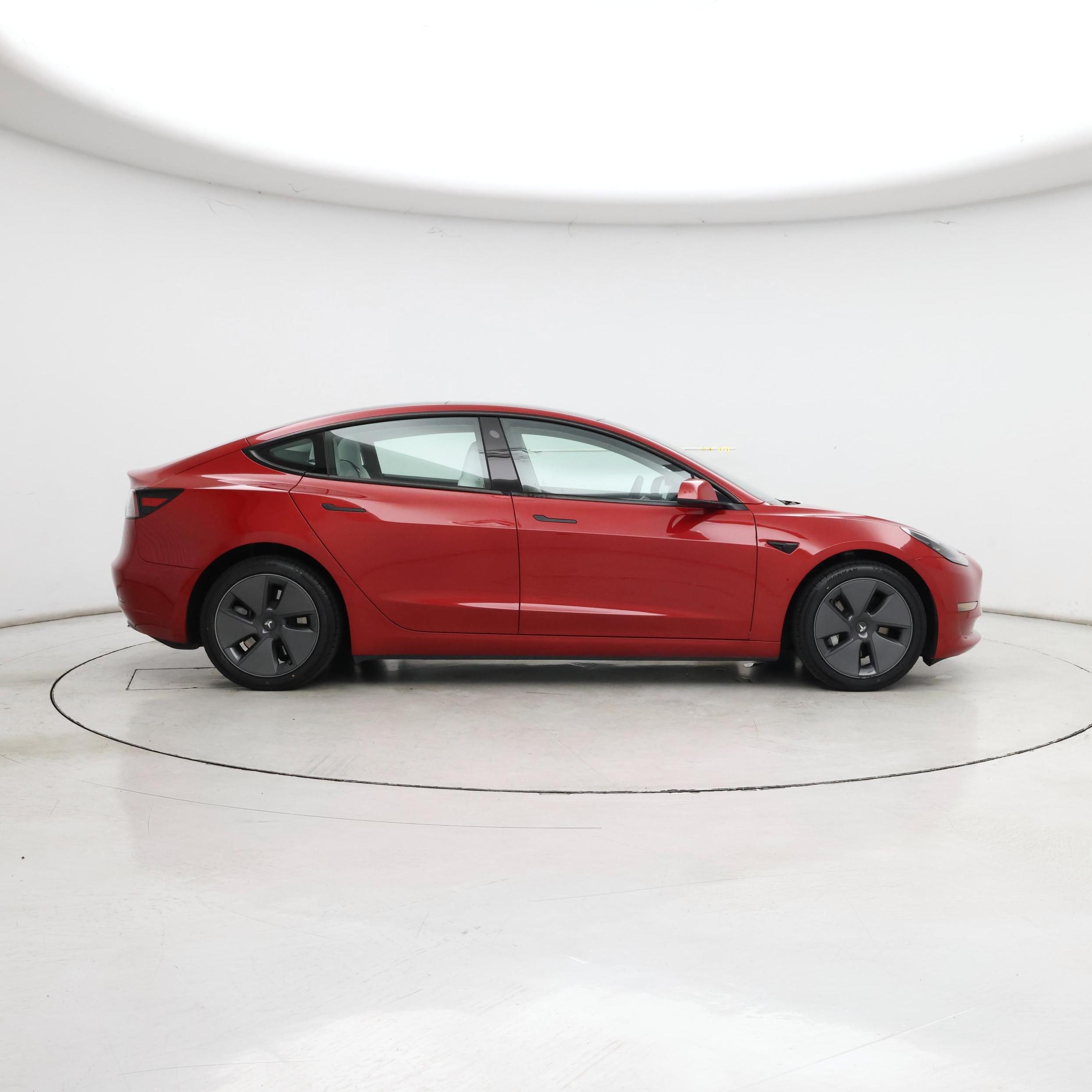 Thumbnail: 2023 Tesla Model 3 - 7