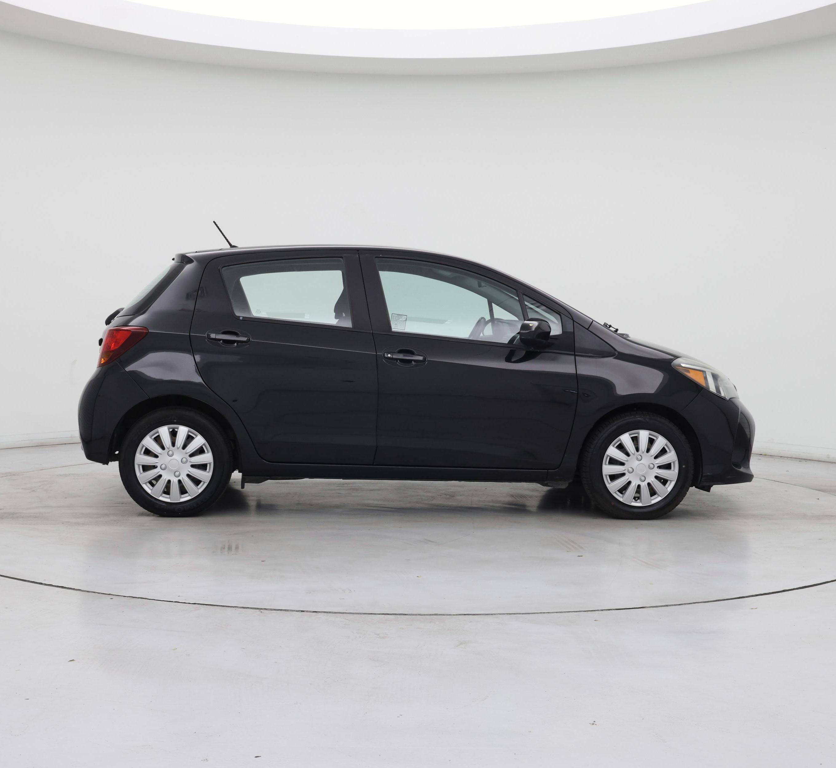 Thumbnail: 2015 Toyota Yaris - 7