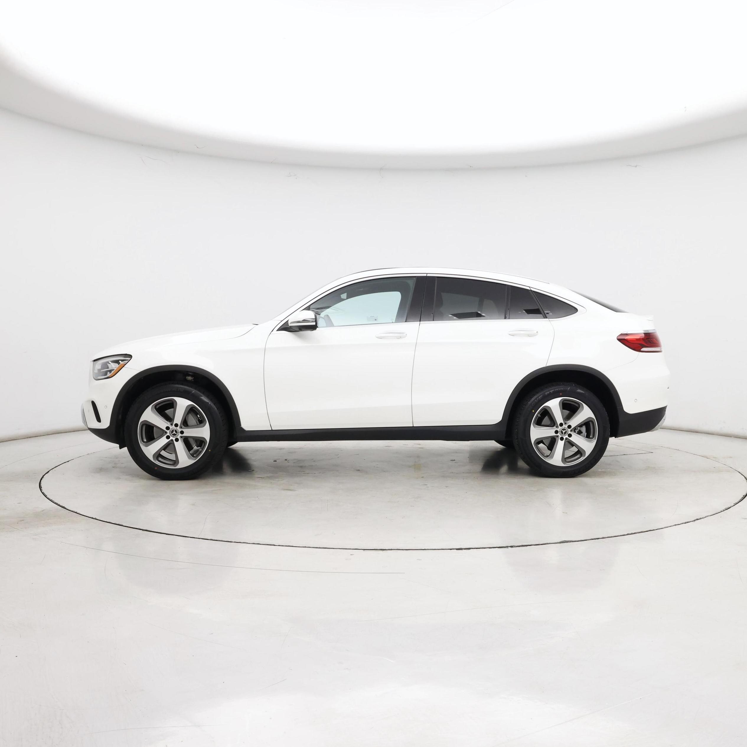 Thumbnail: 2023 Mercedes-Benz GLC - 3
