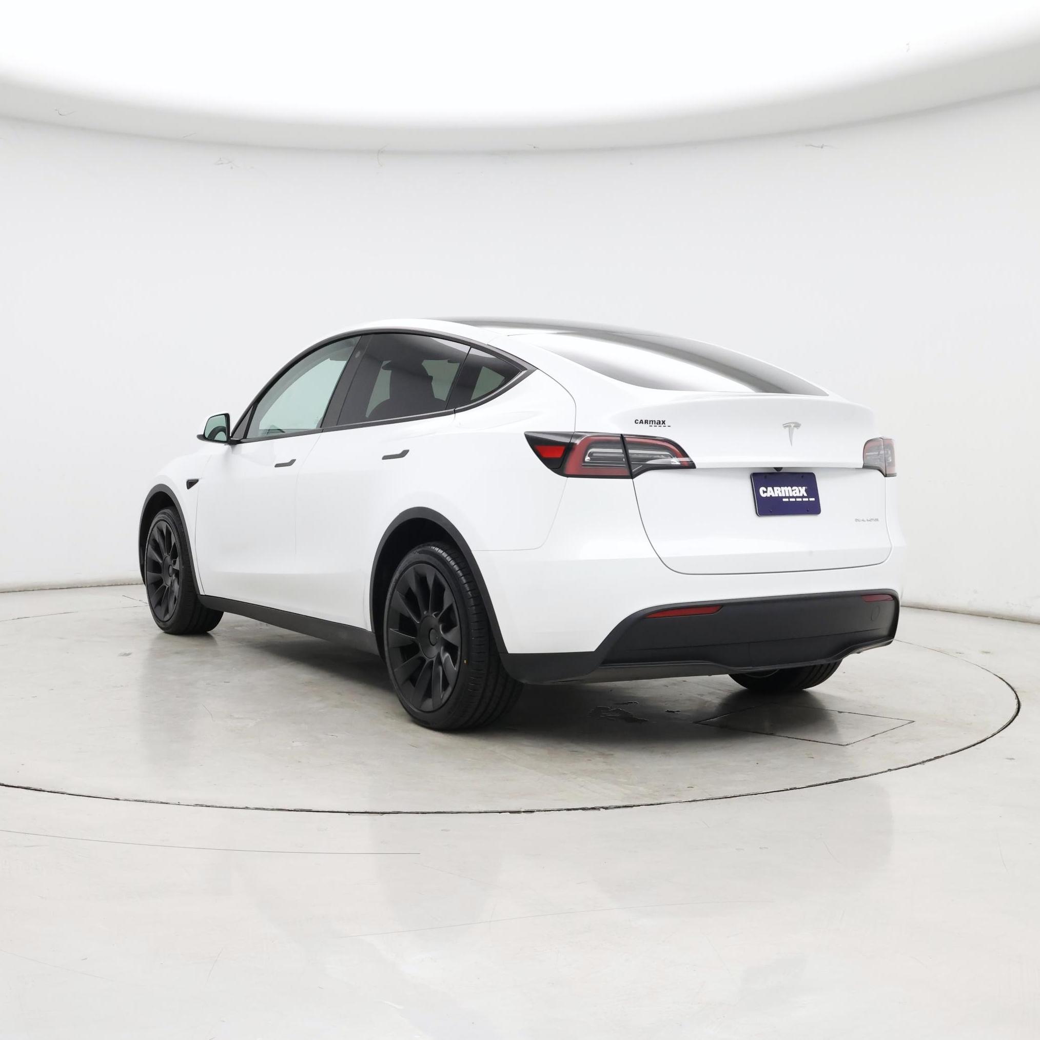 Thumbnail: 2023 Tesla Model Y - 2