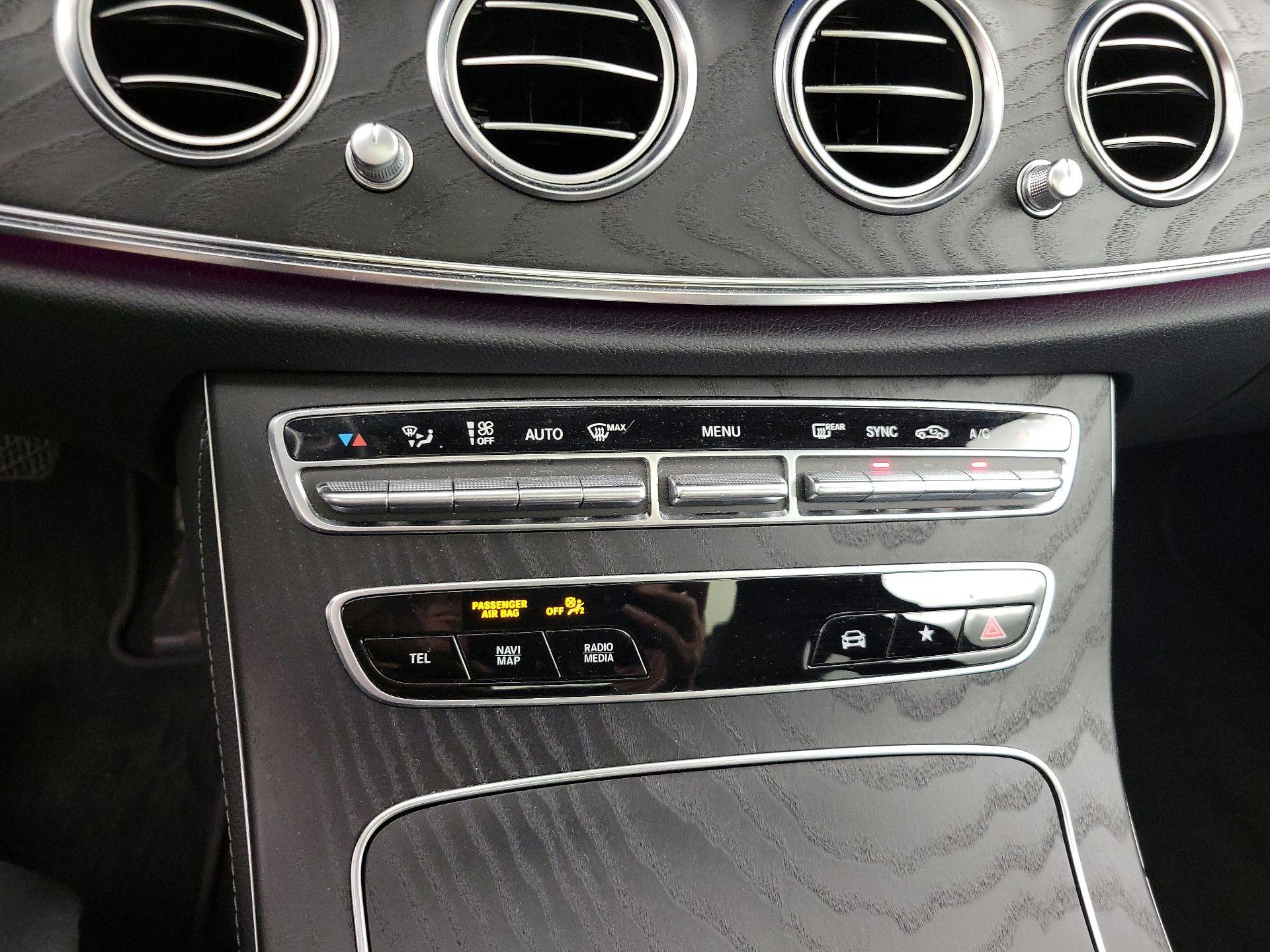 Thumbnail: 2021 Mercedes-Benz E-Class - 17