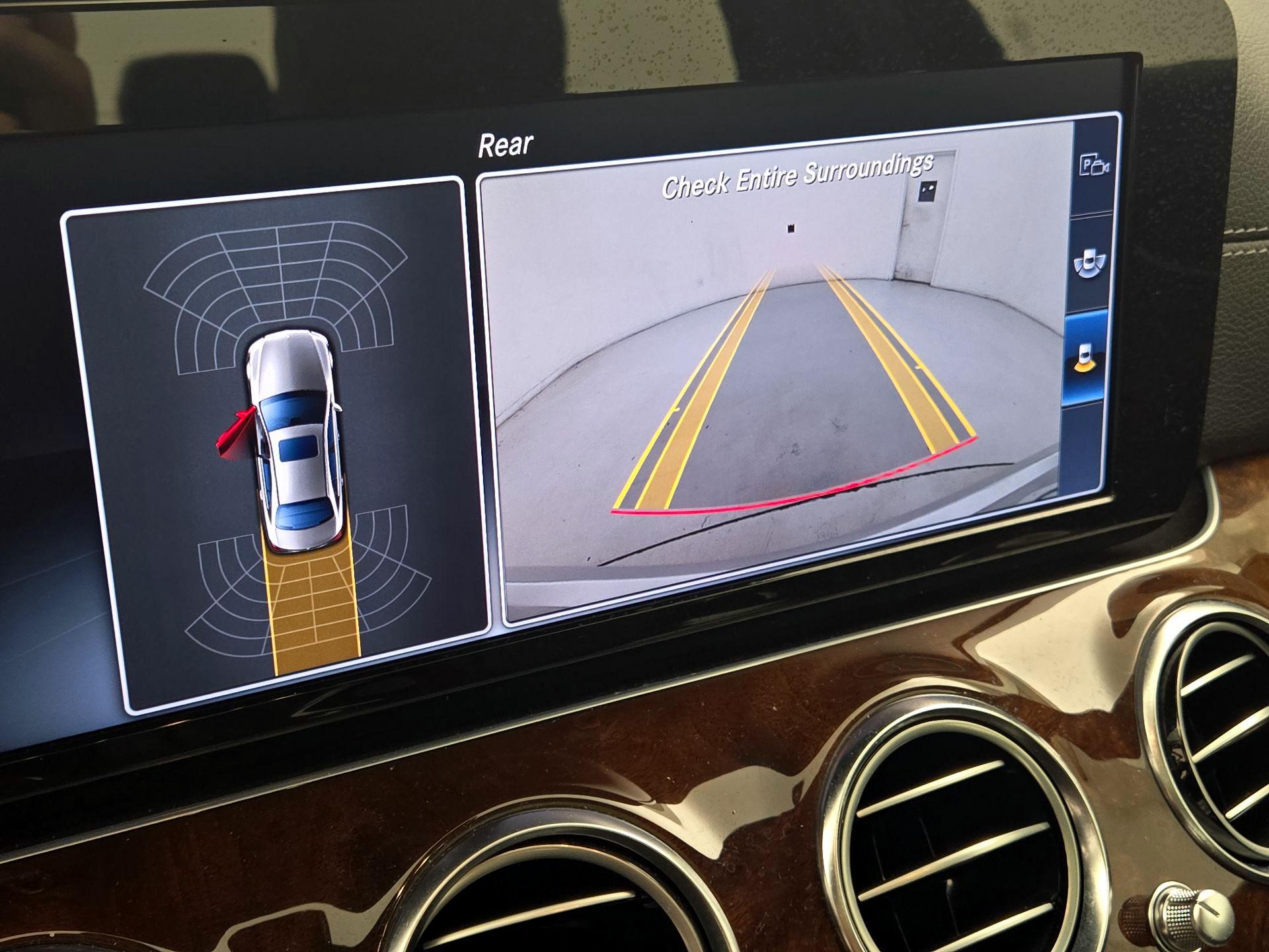 Thumbnail: 2017 Mercedes-Benz E-Class - 15