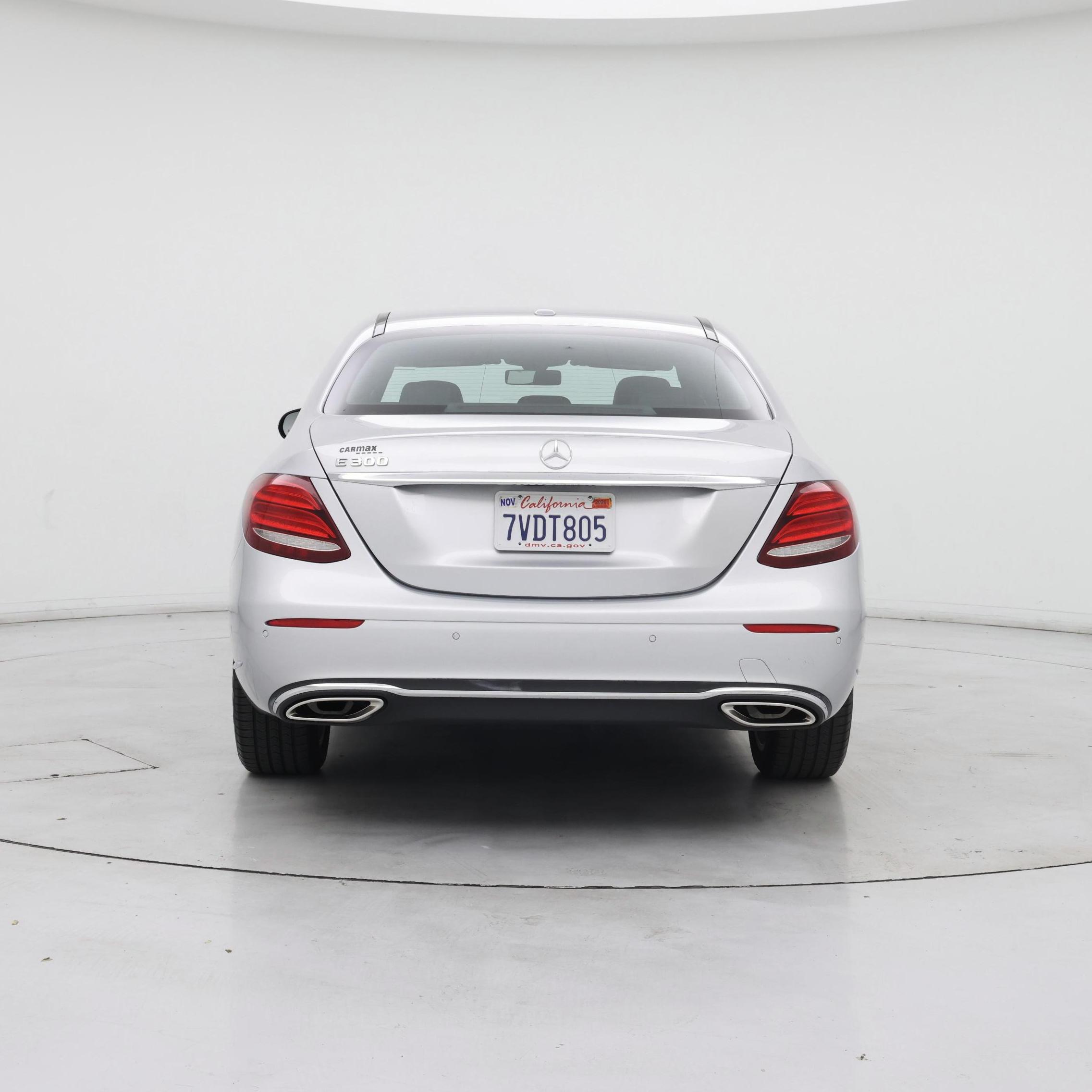 Thumbnail: 2017 Mercedes-Benz E-Class - 6