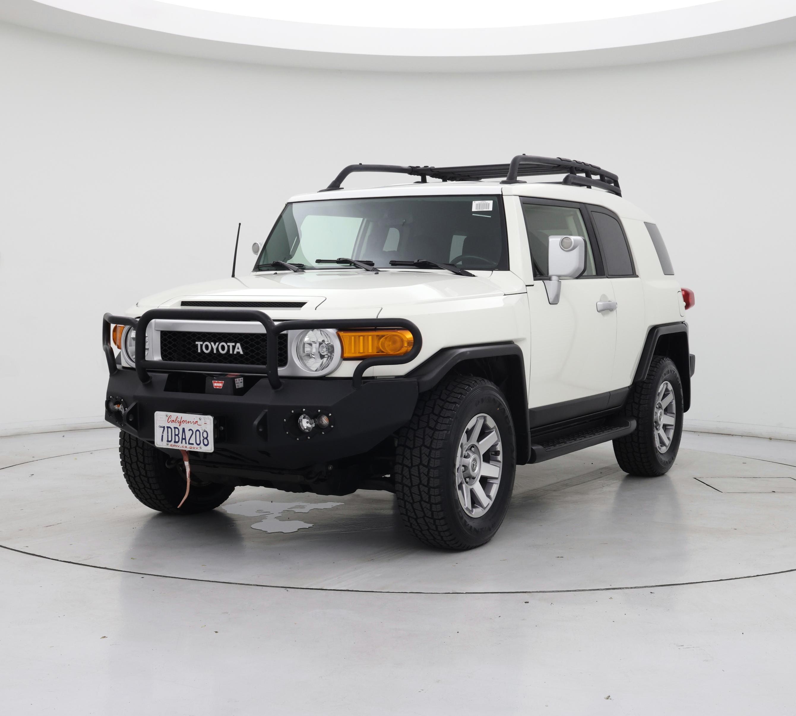 Thumbnail: 2014 Toyota FJ Cruiser - 4
