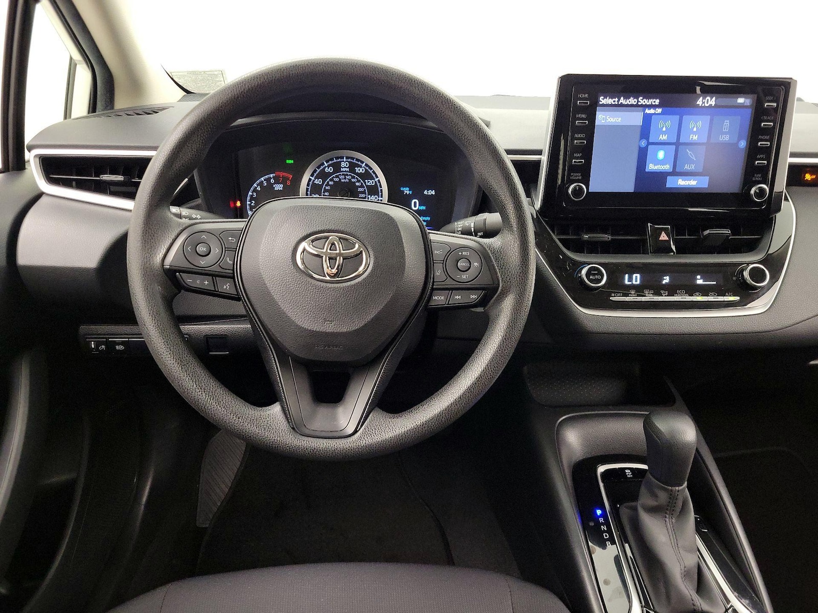 2020 Toyota Corolla LE - Photo 11