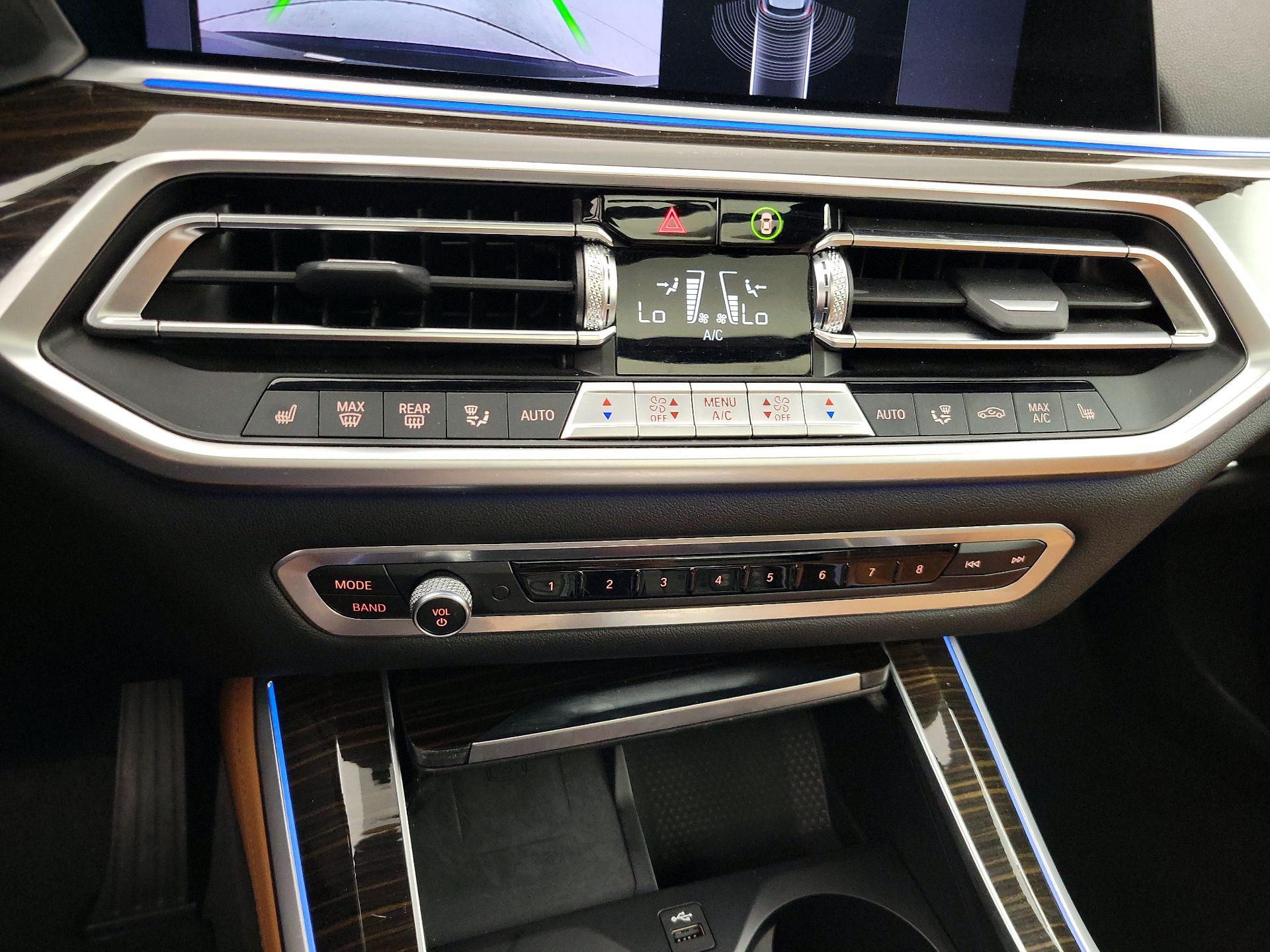 Thumbnail: 2021 BMW X5 - 17