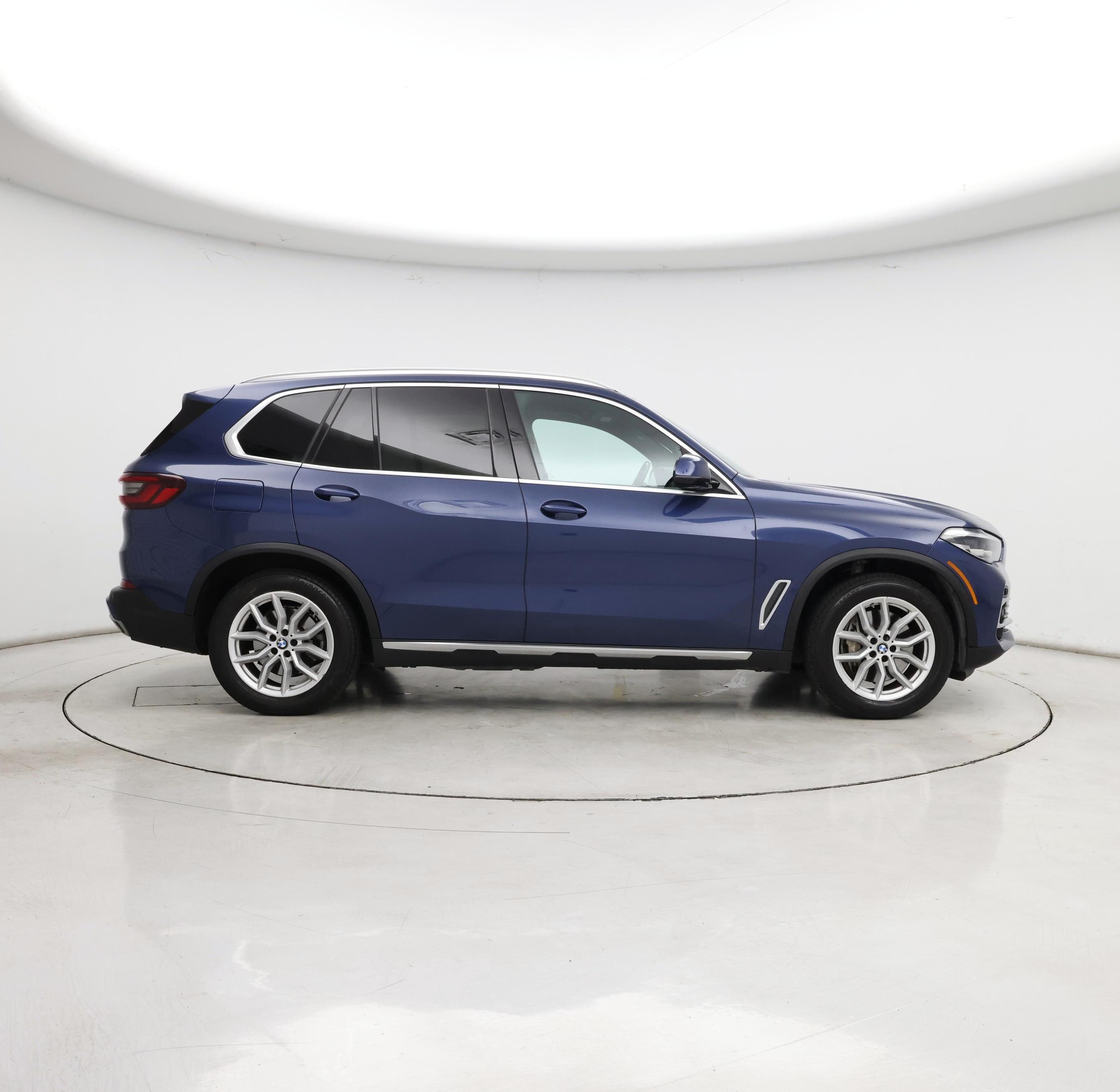 Thumbnail: 2021 BMW X5 - 7