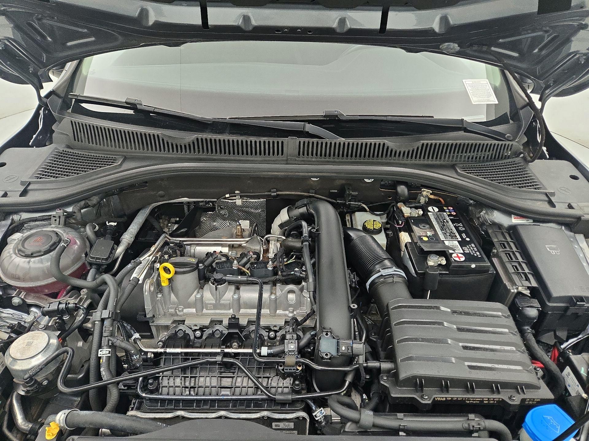 Thumbnail: 2019 Volkswagen Jetta - 20