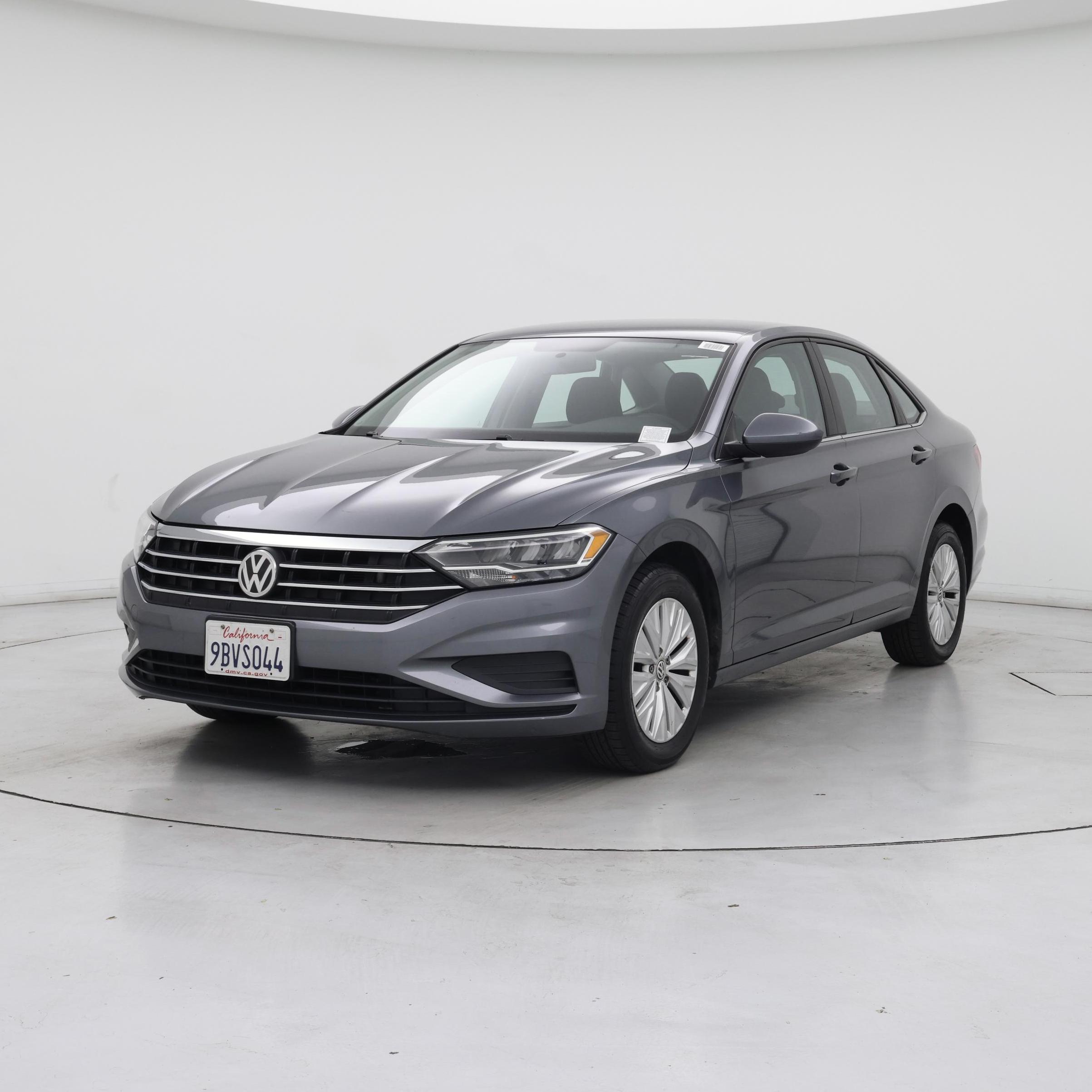 Thumbnail: 2019 Volkswagen Jetta - 4
