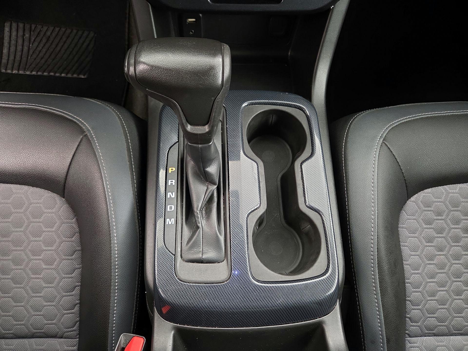 Thumbnail: 2015 Chevrolet Colorado - 18