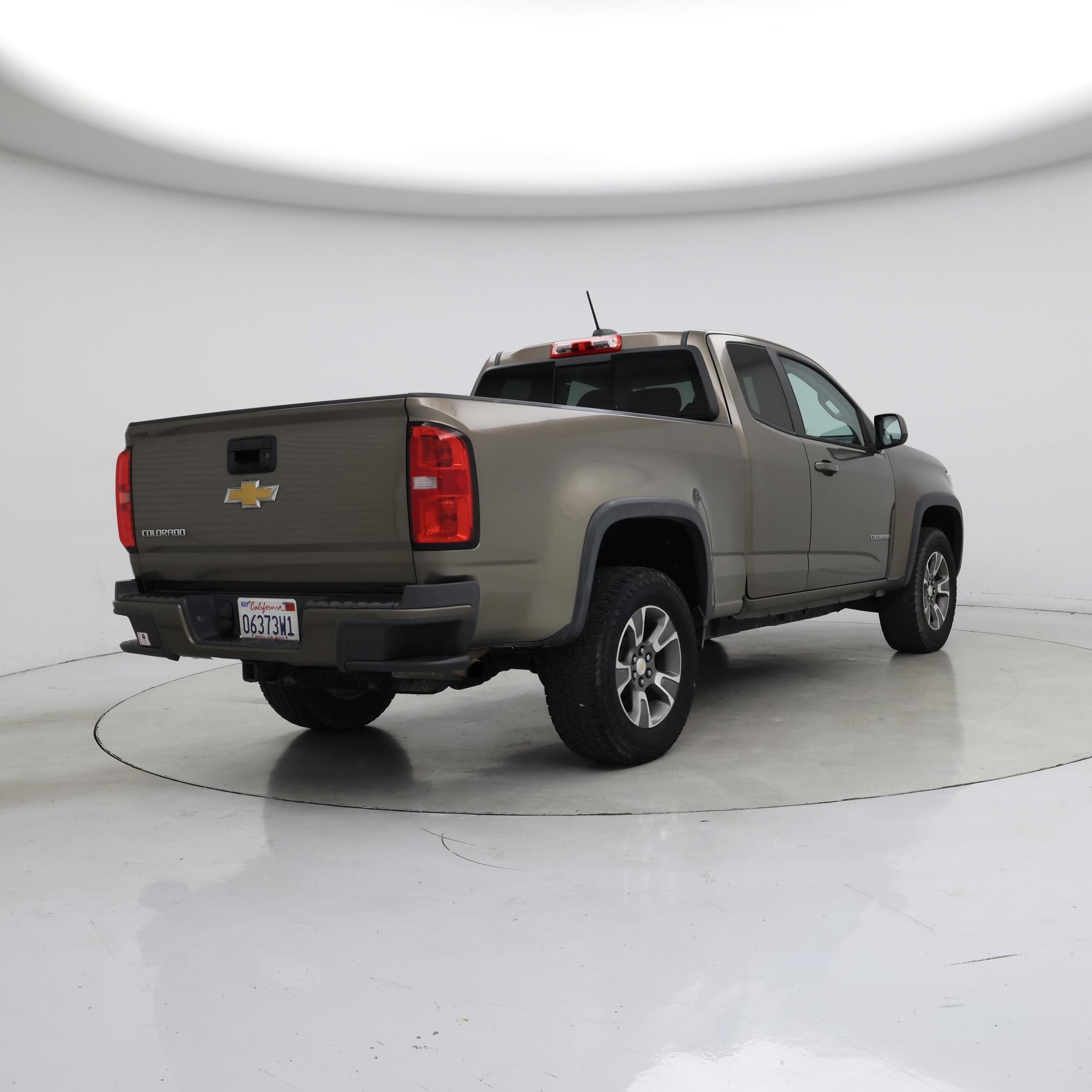 Thumbnail: 2015 Chevrolet Colorado - 8