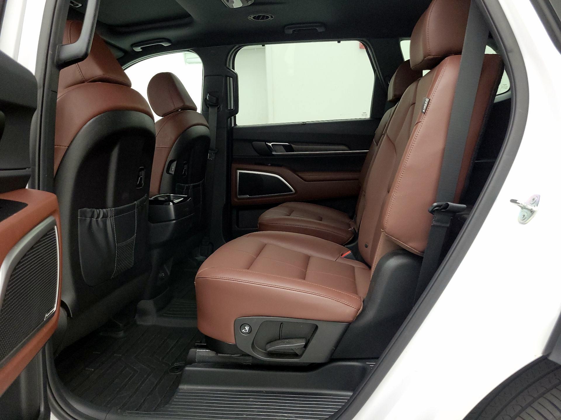Thumbnail: 2024 Kia Telluride - 20