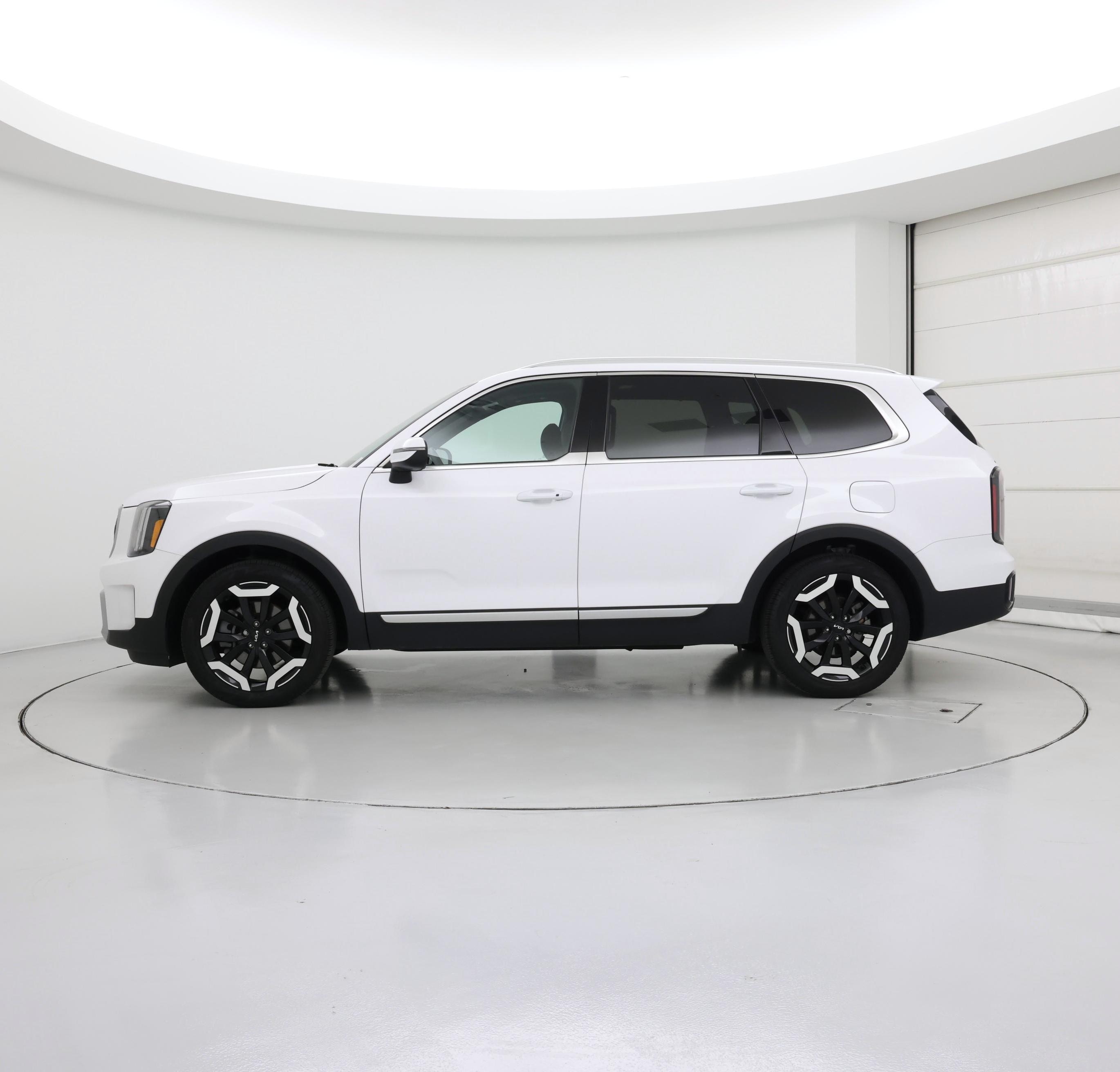 Thumbnail: 2024 Kia Telluride - 3
