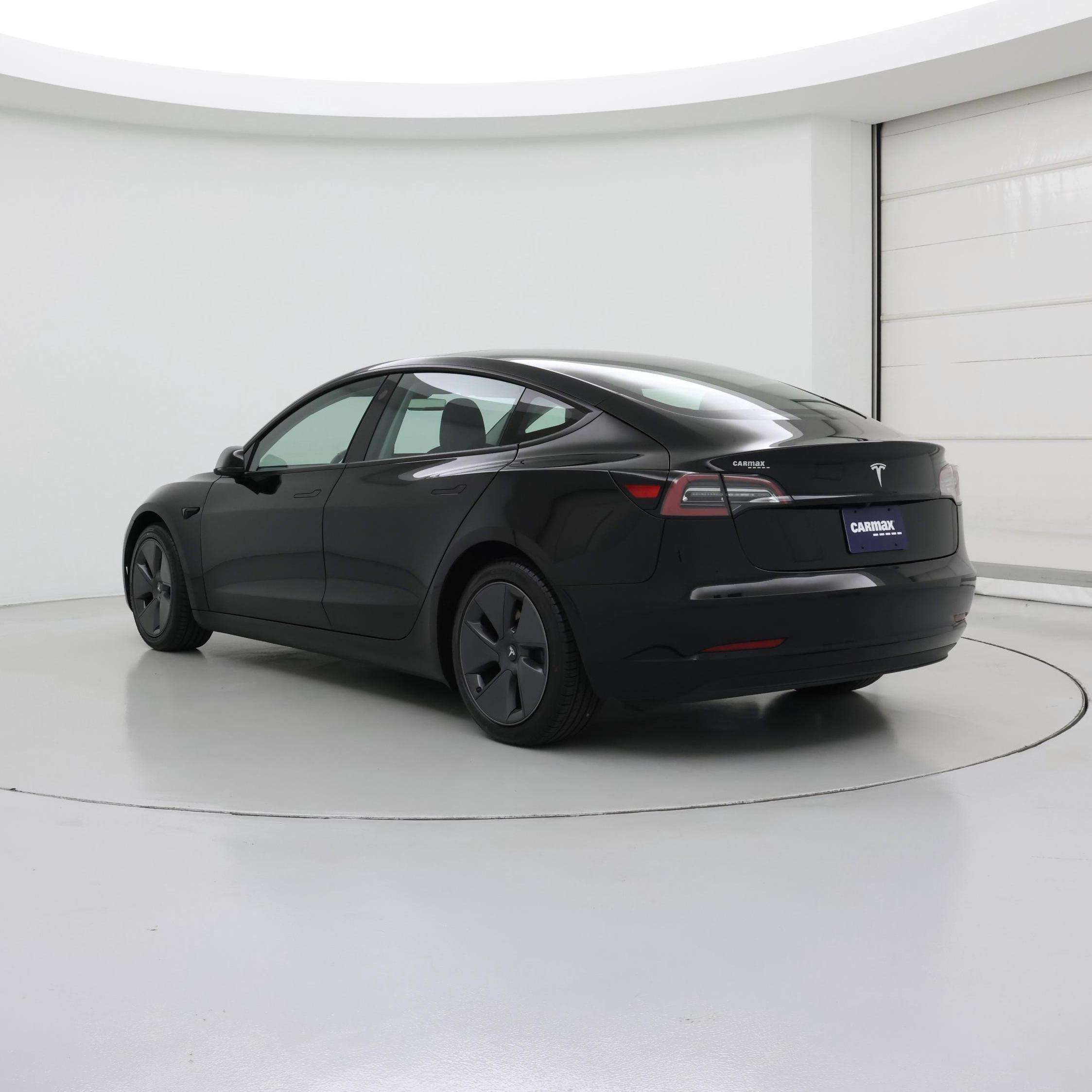 Thumbnail: 2022 Tesla Model 3 - 2