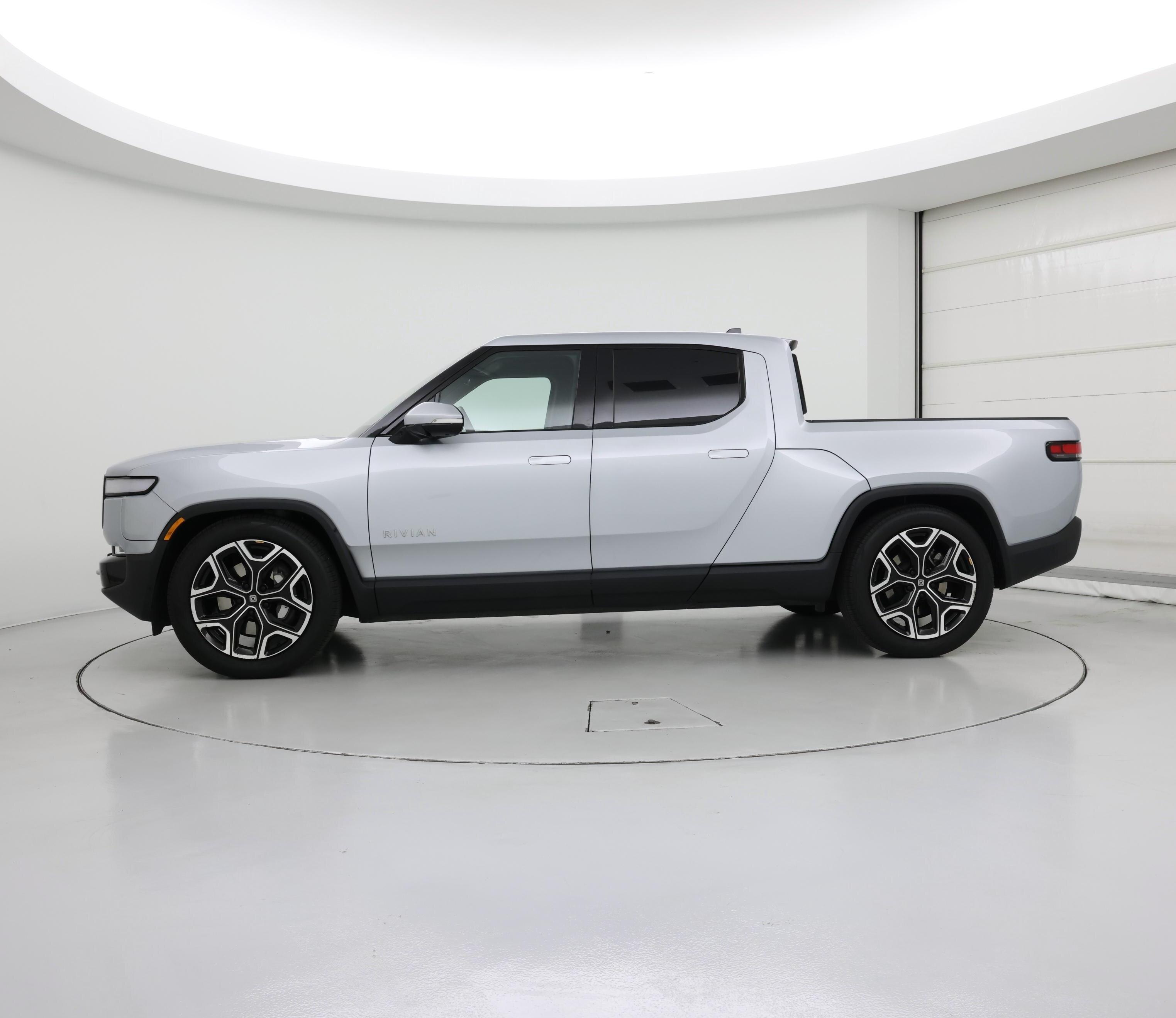 Thumbnail: 2023 Rivian R1T - 3
