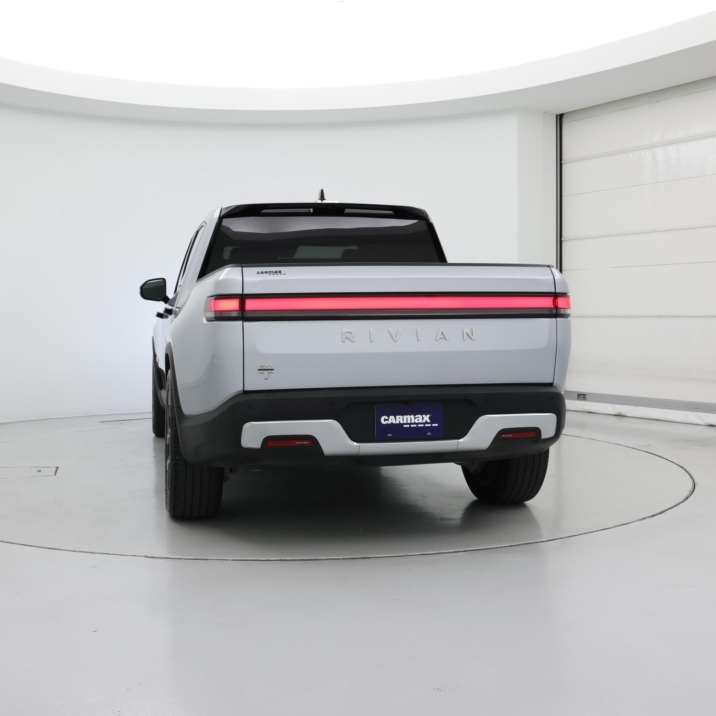 Thumbnail: 2023 Rivian R1T - 6