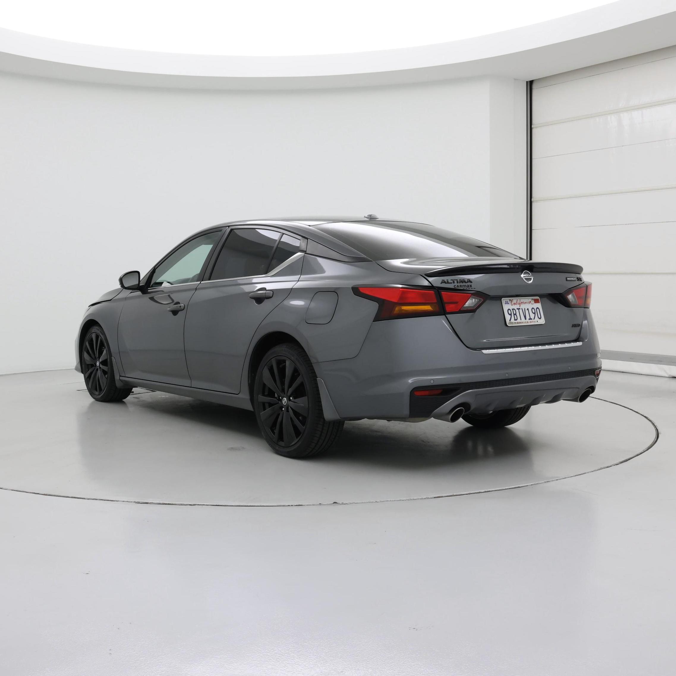 Thumbnail: 2022 Nissan Altima - 2