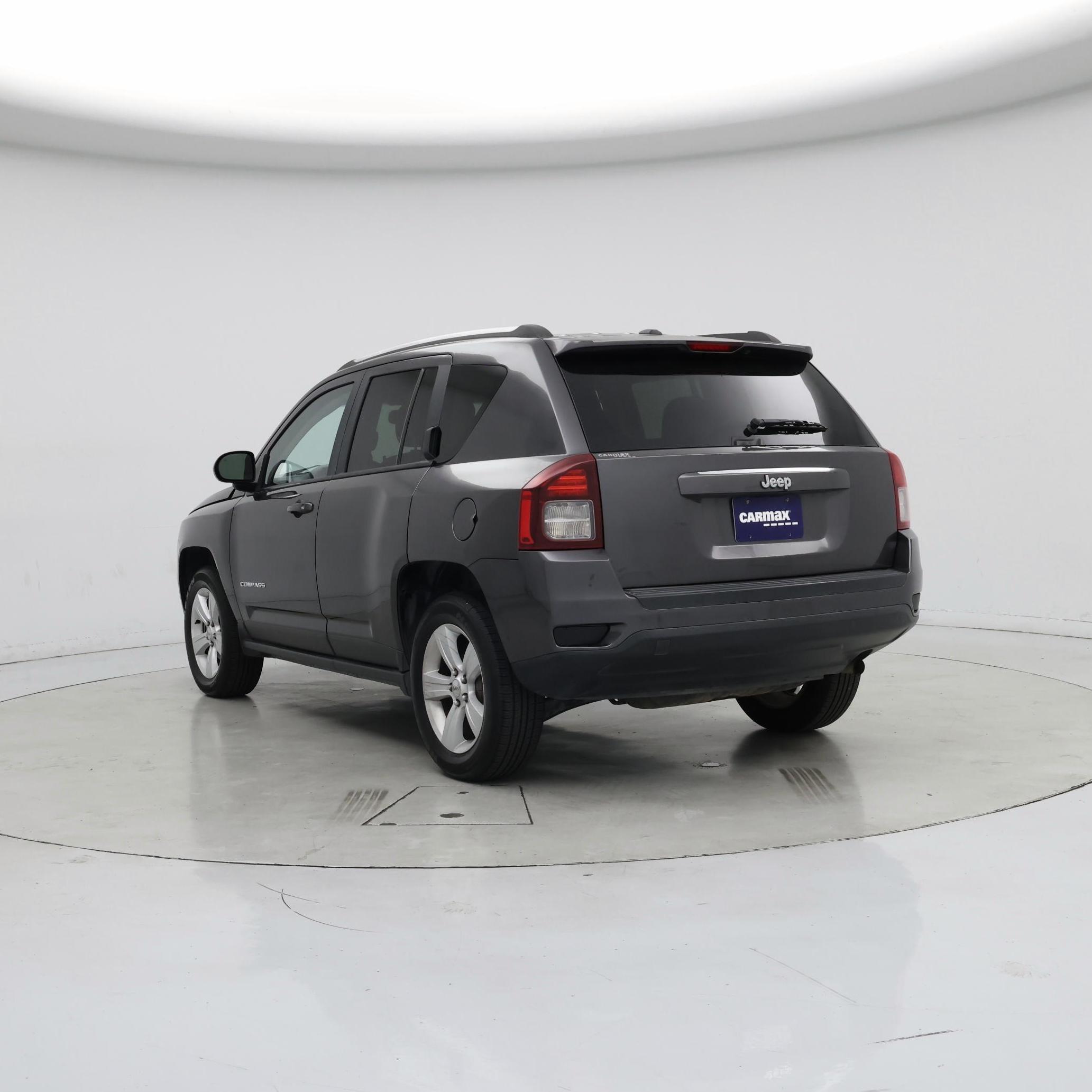 Thumbnail: 2017 Jeep Compass - 2