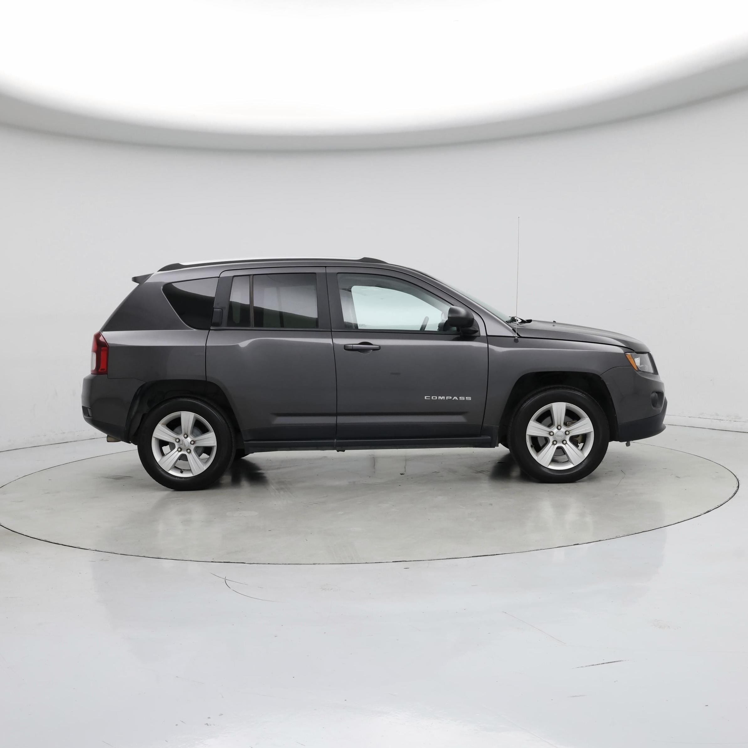 Thumbnail: 2017 Jeep Compass - 7