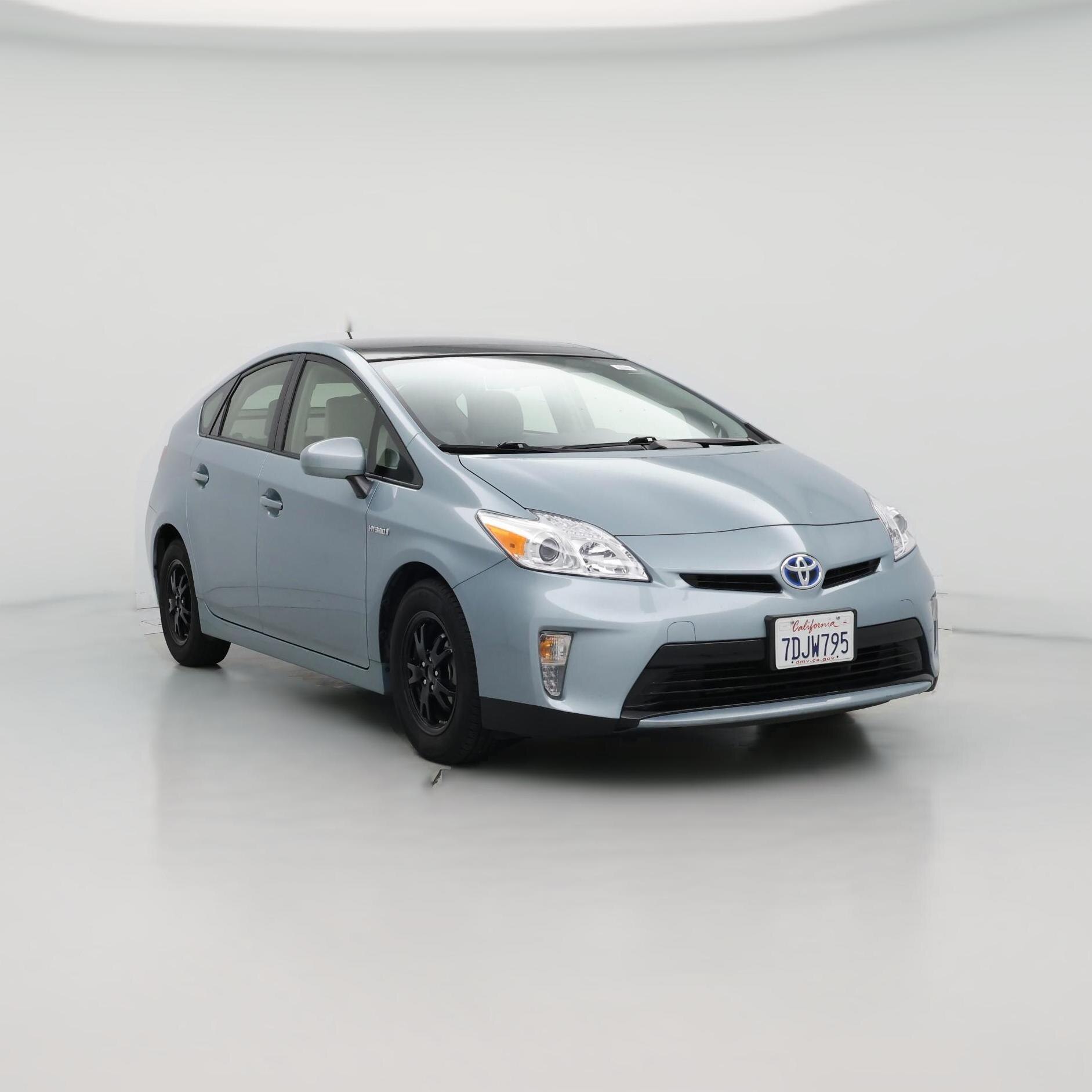 Thumbnail: 2014 Toyota Prius - 1