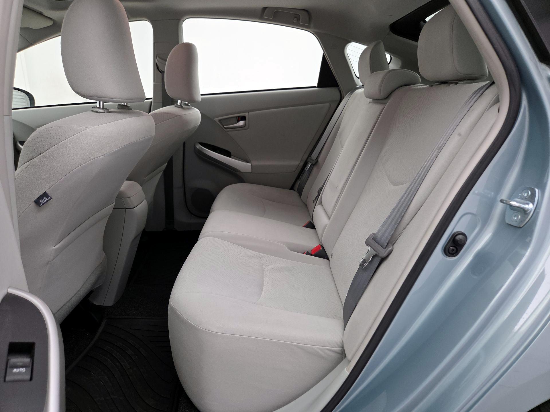 Thumbnail: 2014 Toyota Prius - 20