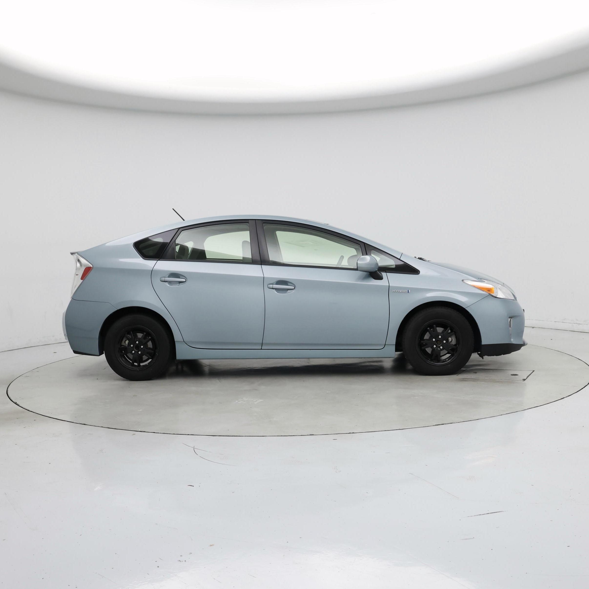 Thumbnail: 2014 Toyota Prius - 7