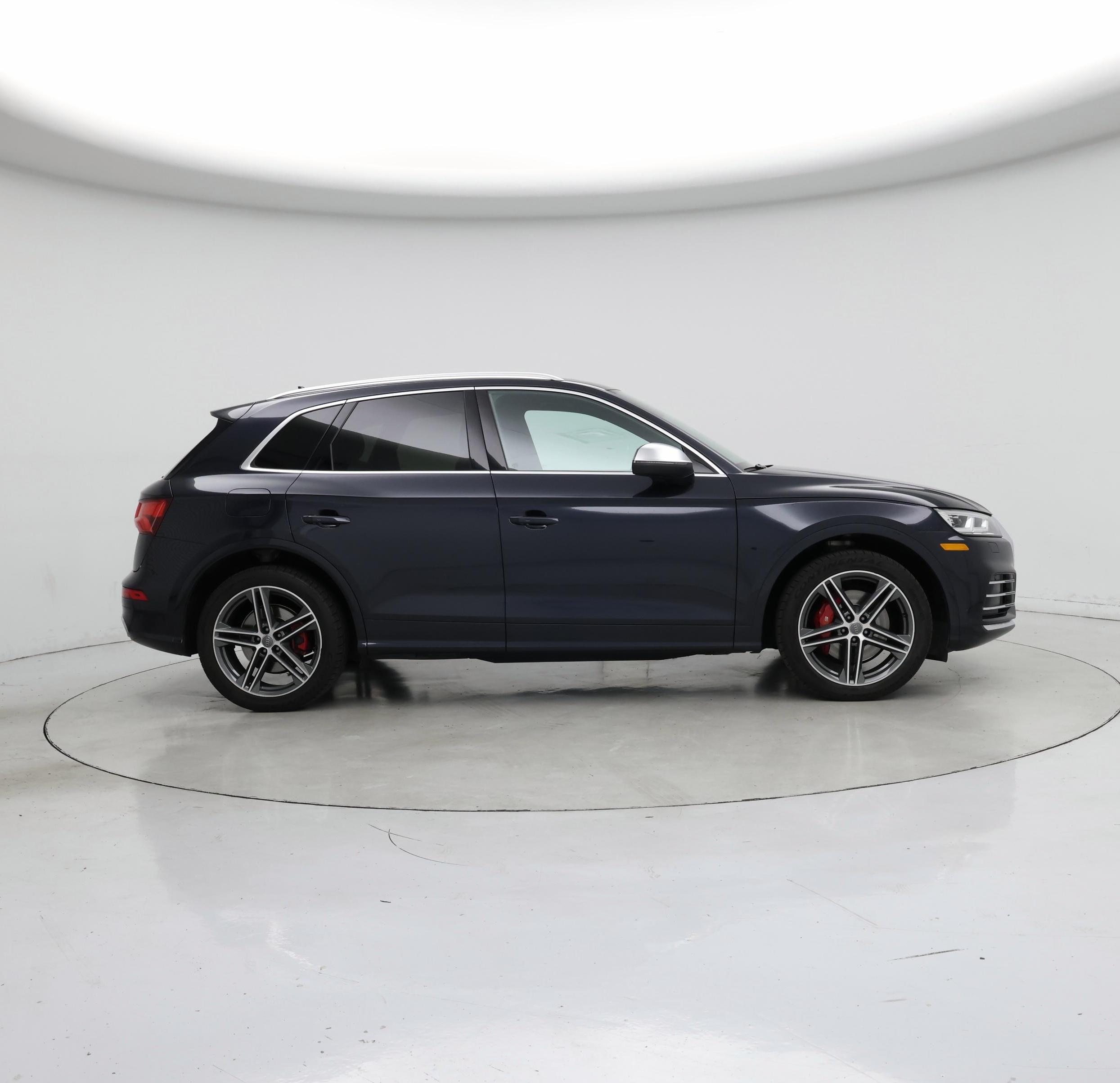 Thumbnail: 2019 Audi SQ5 - 7