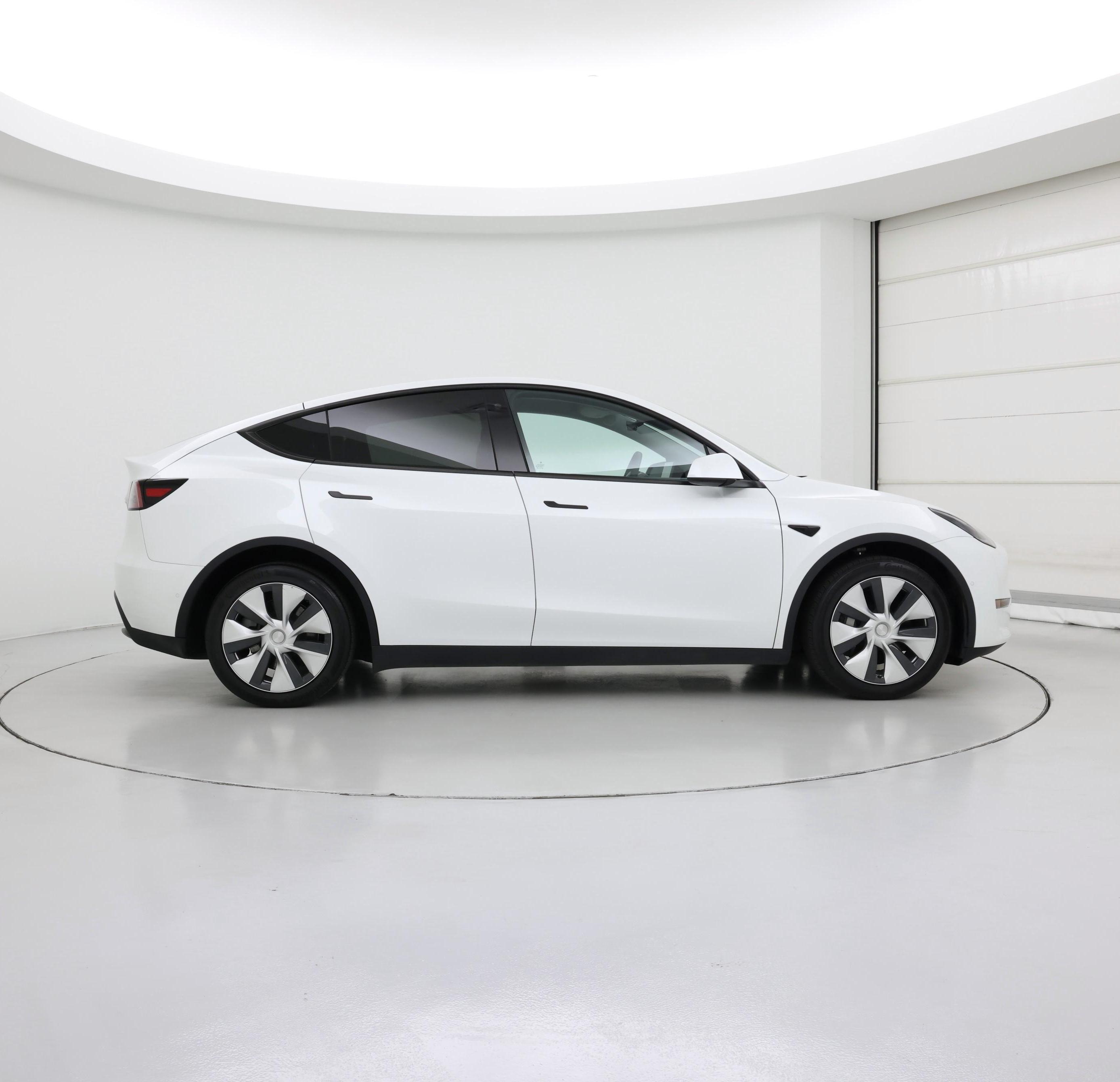 Thumbnail: 2022 Tesla Model Y - 7