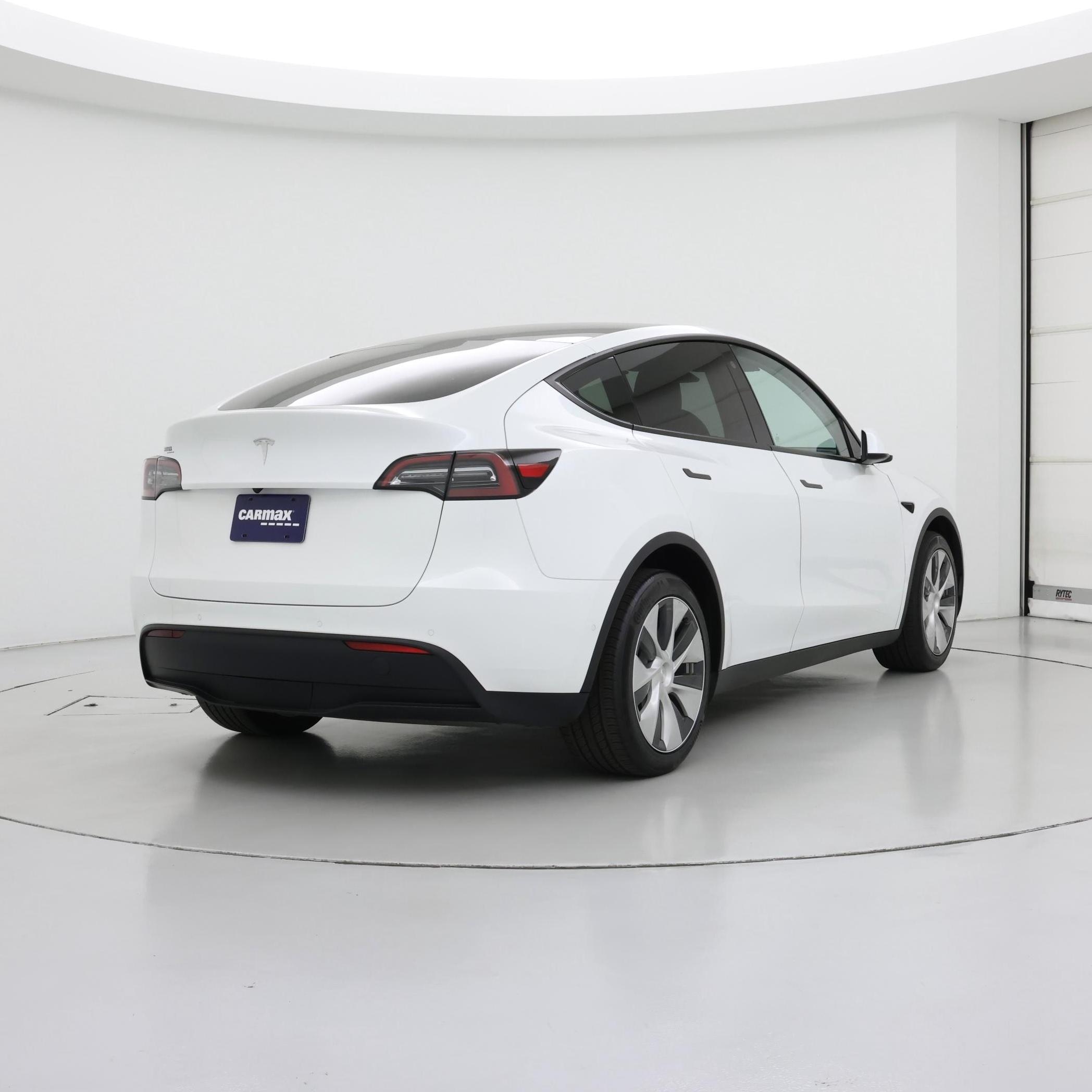 Thumbnail: 2022 Tesla Model Y - 8