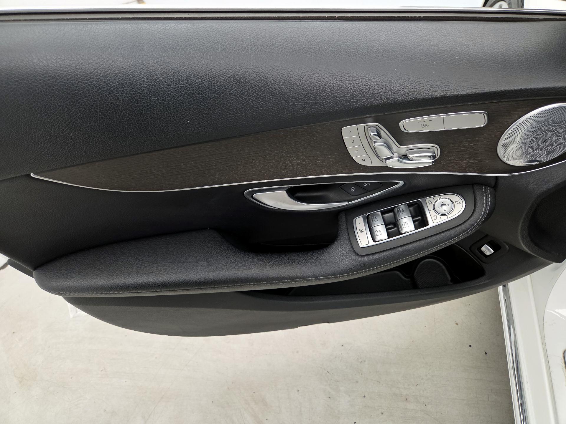 Thumbnail: 2019 Mercedes-Benz C-Class - 12