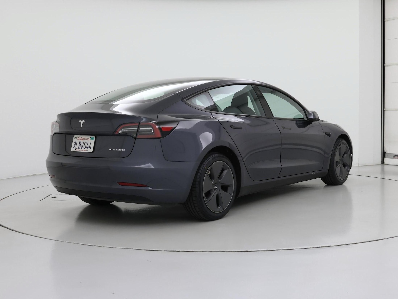 2023 Tesla Model 3 Long Range - Photo 9