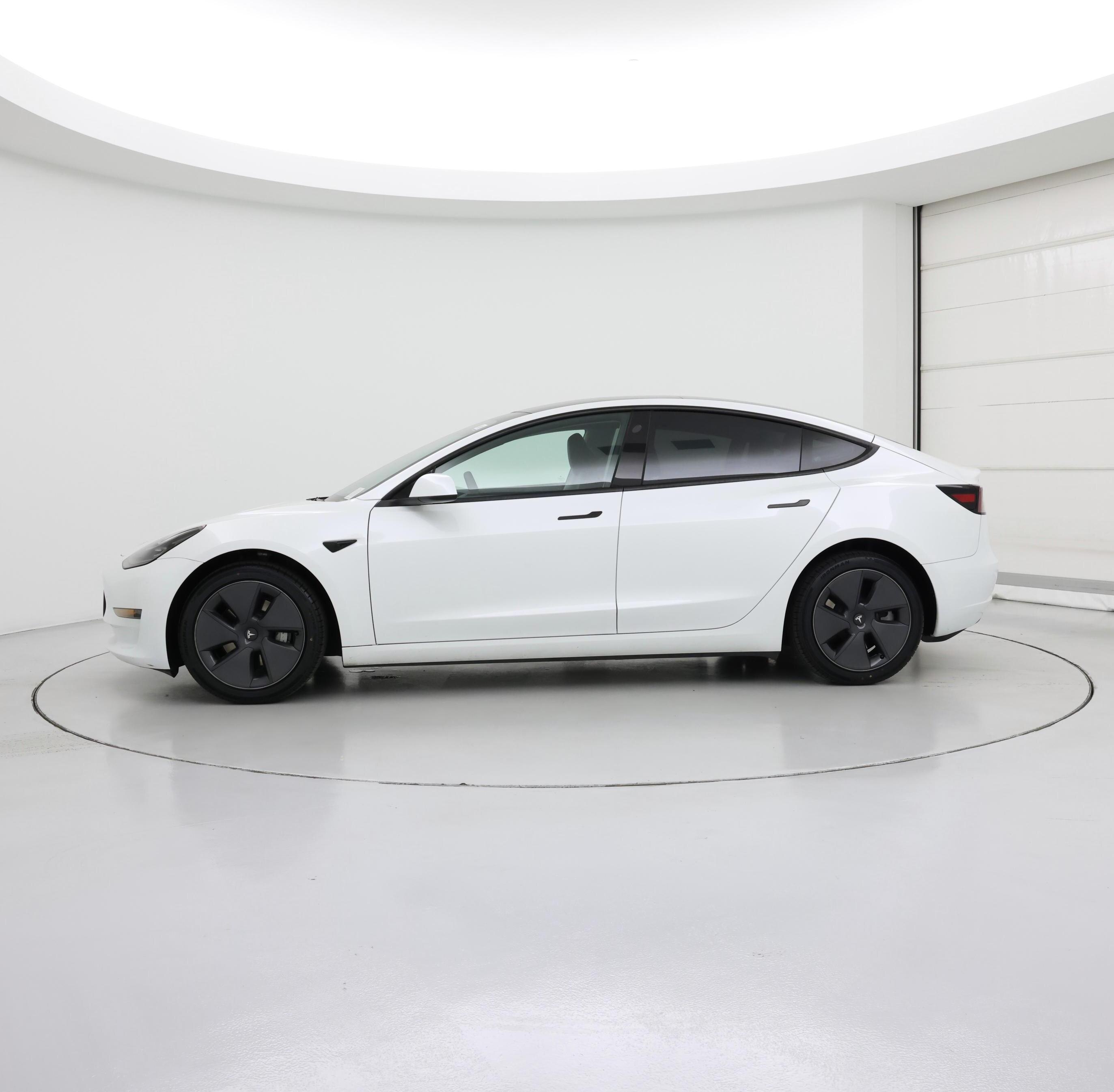 Thumbnail: 2023 Tesla Model 3 - 3
