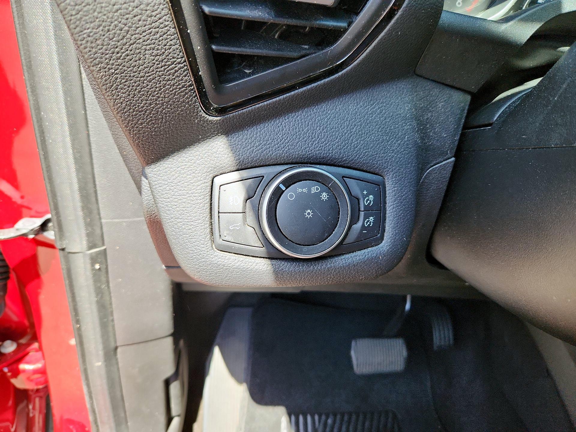 Thumbnail: 2018 Ford Escape - 11