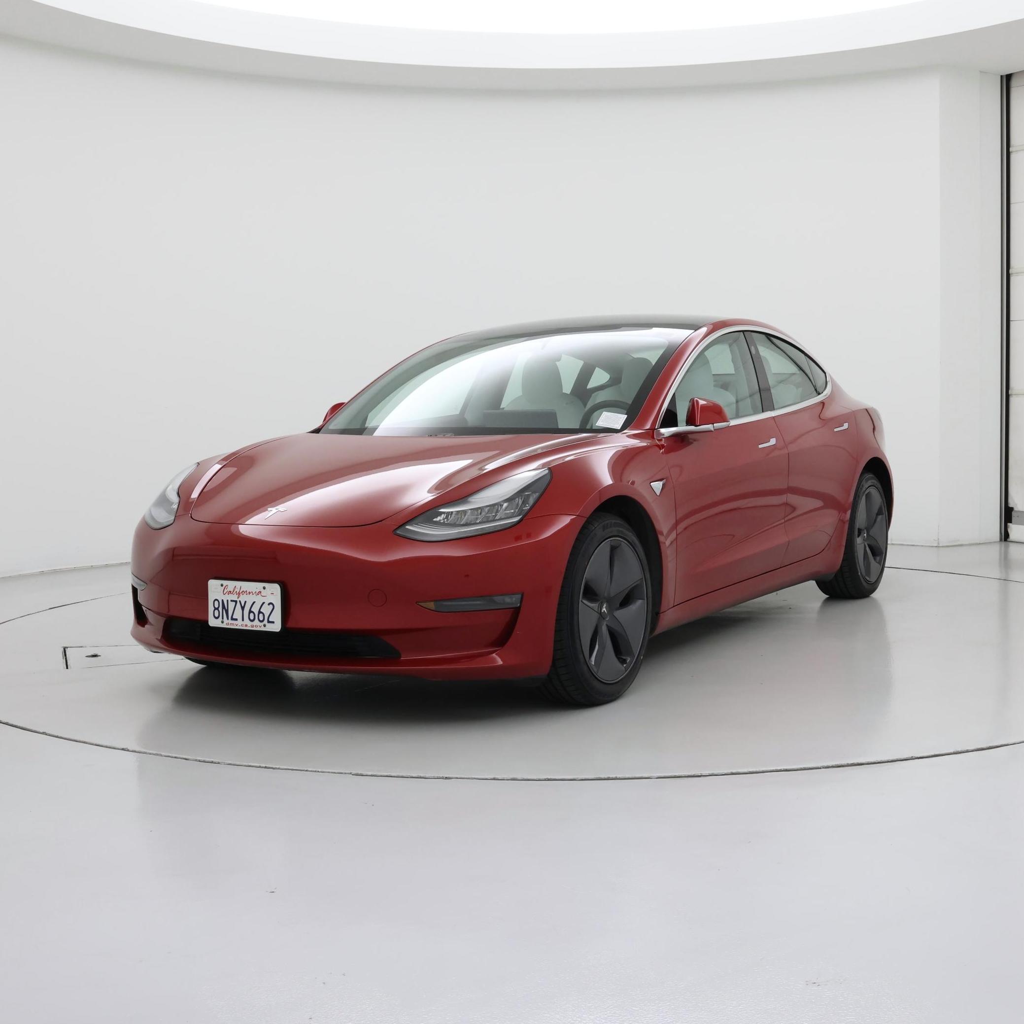Thumbnail: 2020 Tesla Model 3 - 4