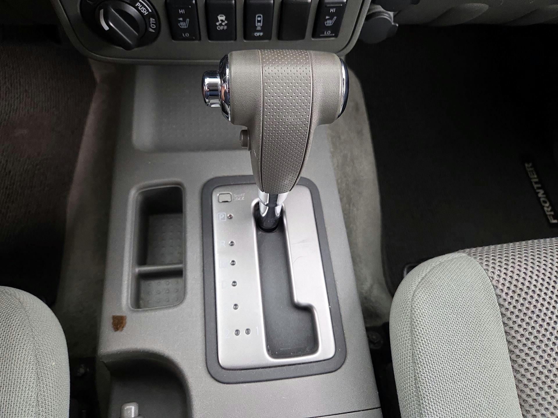 Thumbnail: 2014 Nissan Frontier - 17