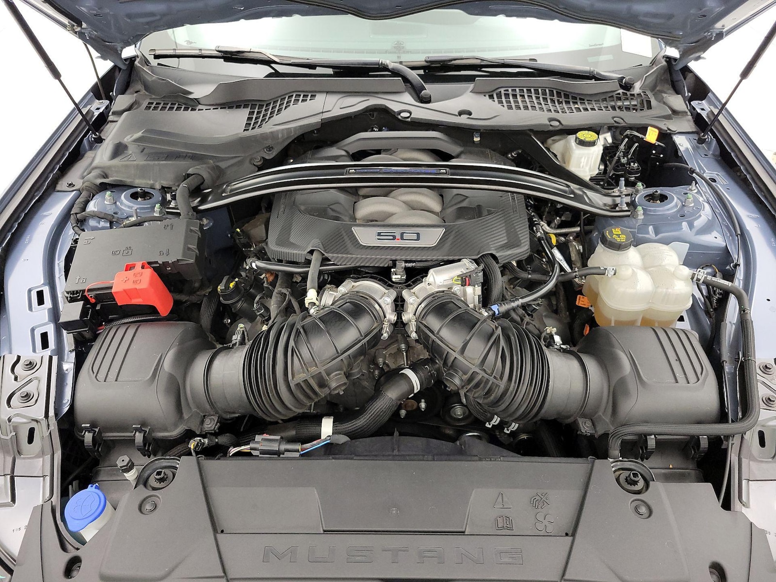 2024 Ford Mustang Dark Horse - Photo 23