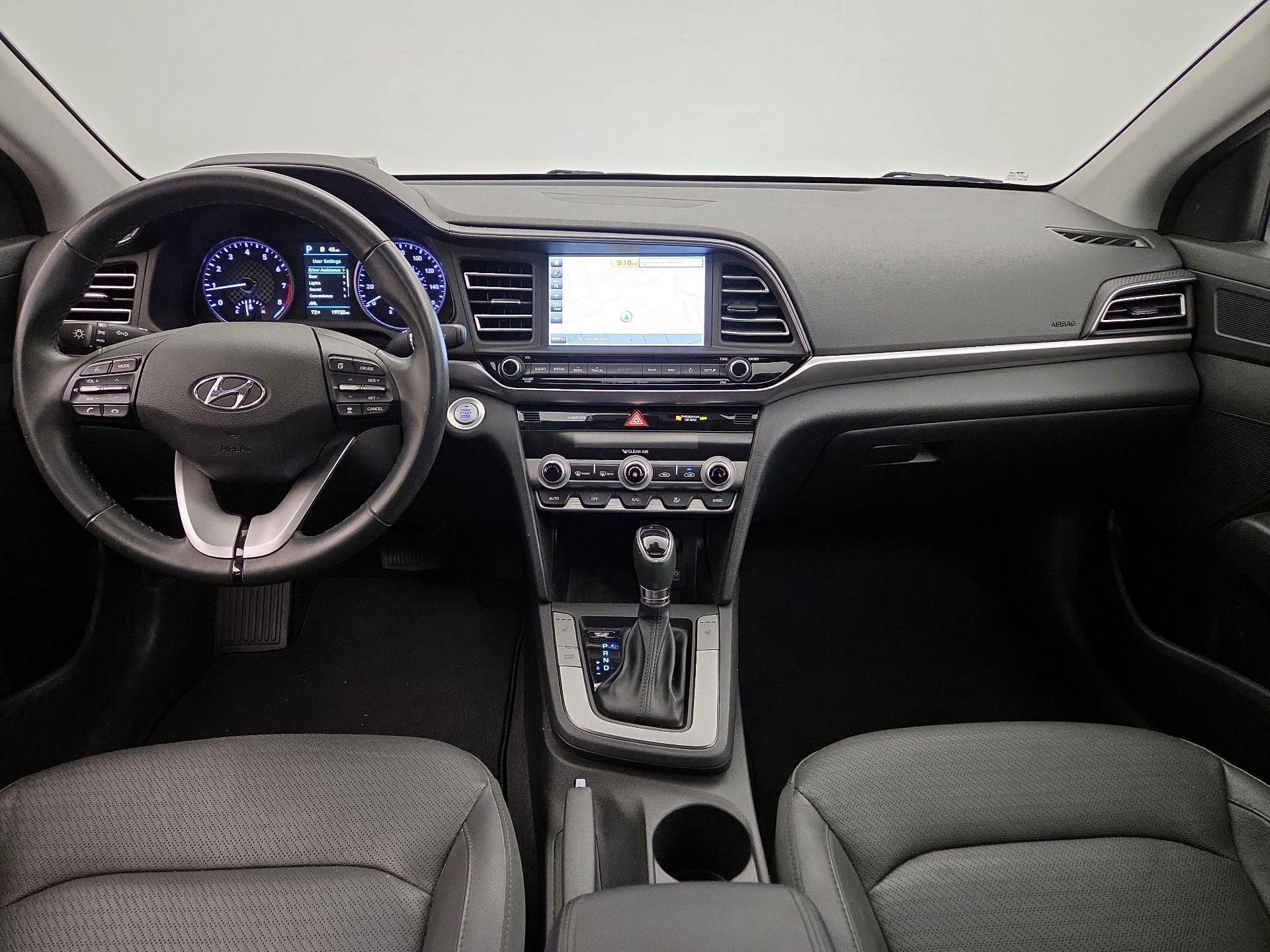 Thumbnail: 2019 Hyundai Elantra - 9