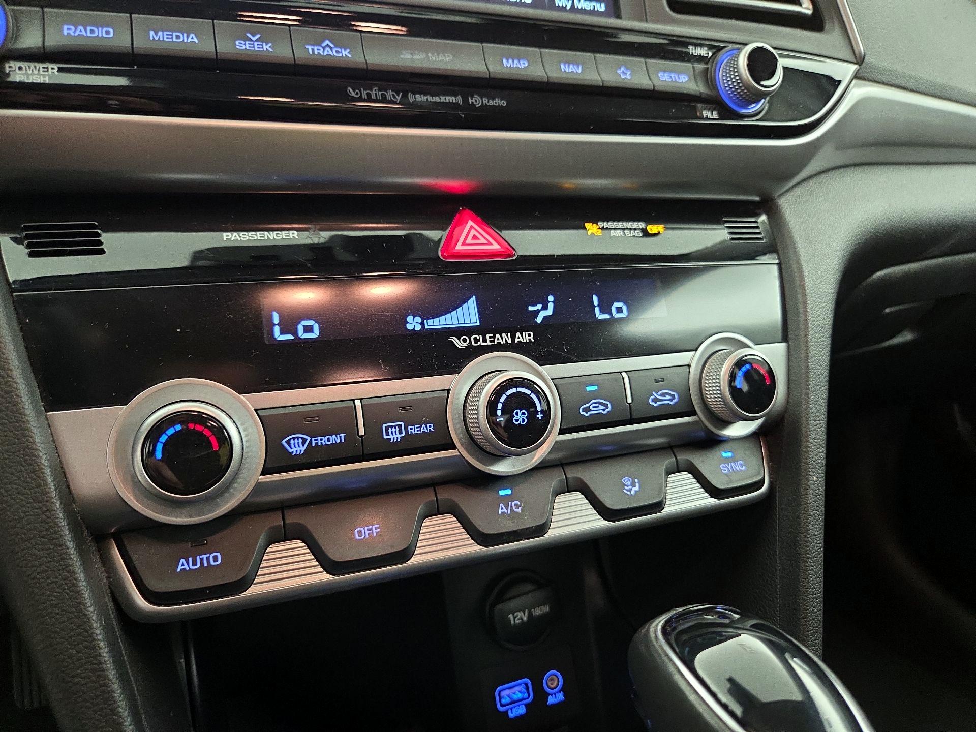 Thumbnail: 2019 Hyundai Elantra - 17