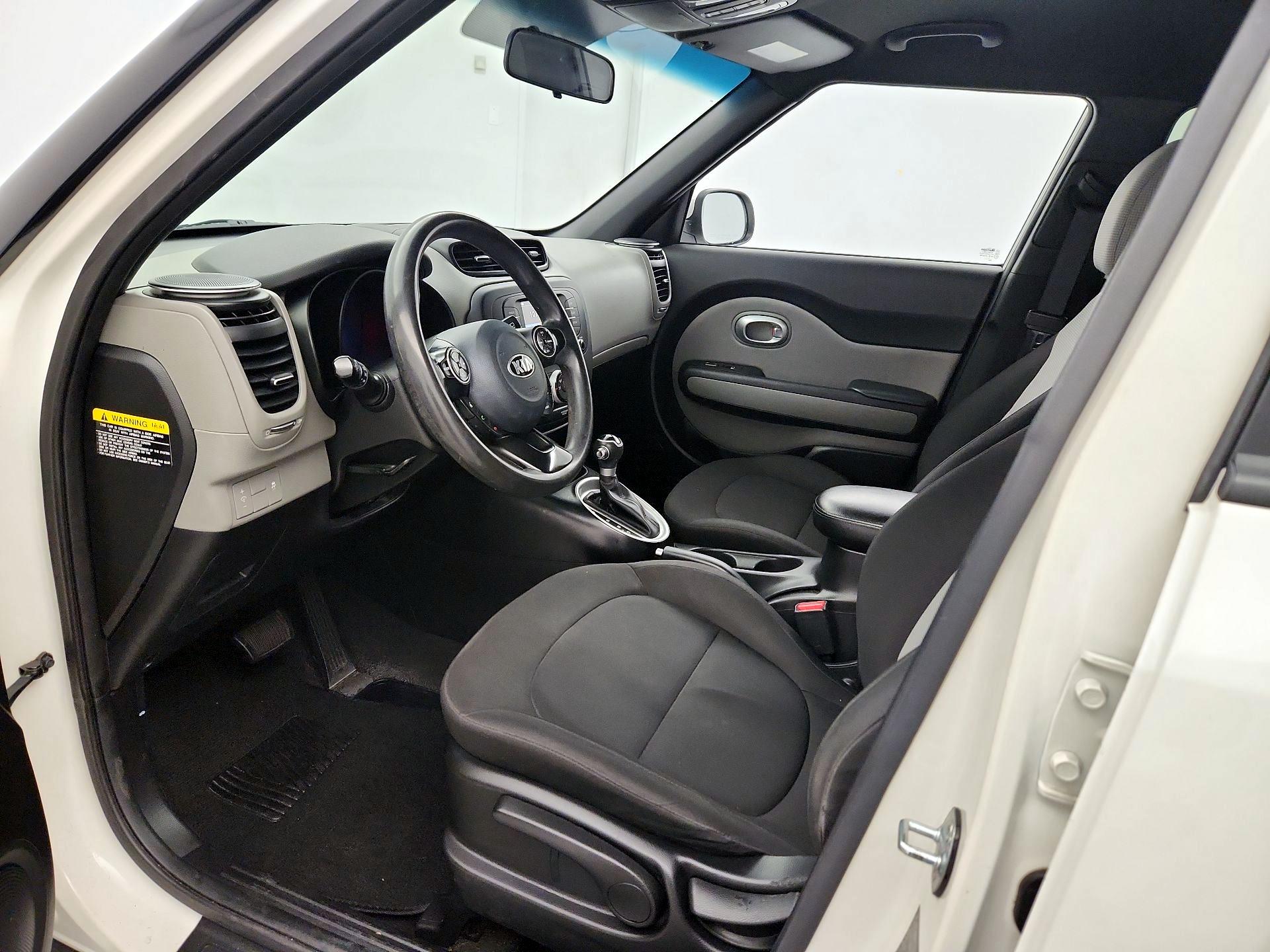 Thumbnail: 2019 Kia Soul - 11