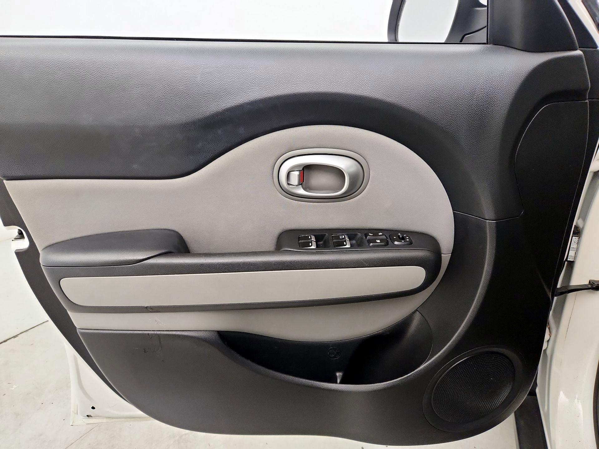 Thumbnail: 2019 Kia Soul - 12