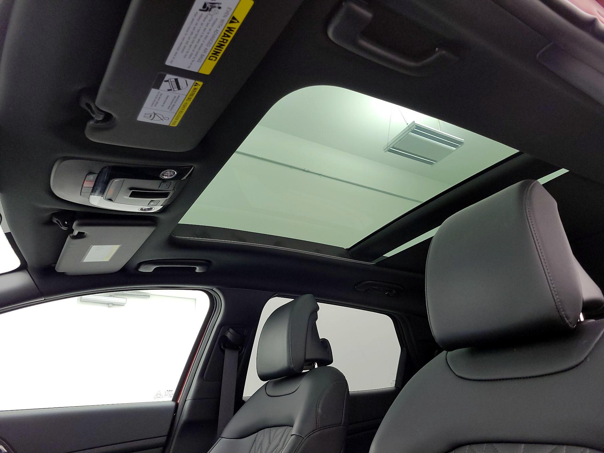 Thumbnail: 2023 Kia Sportage - 20