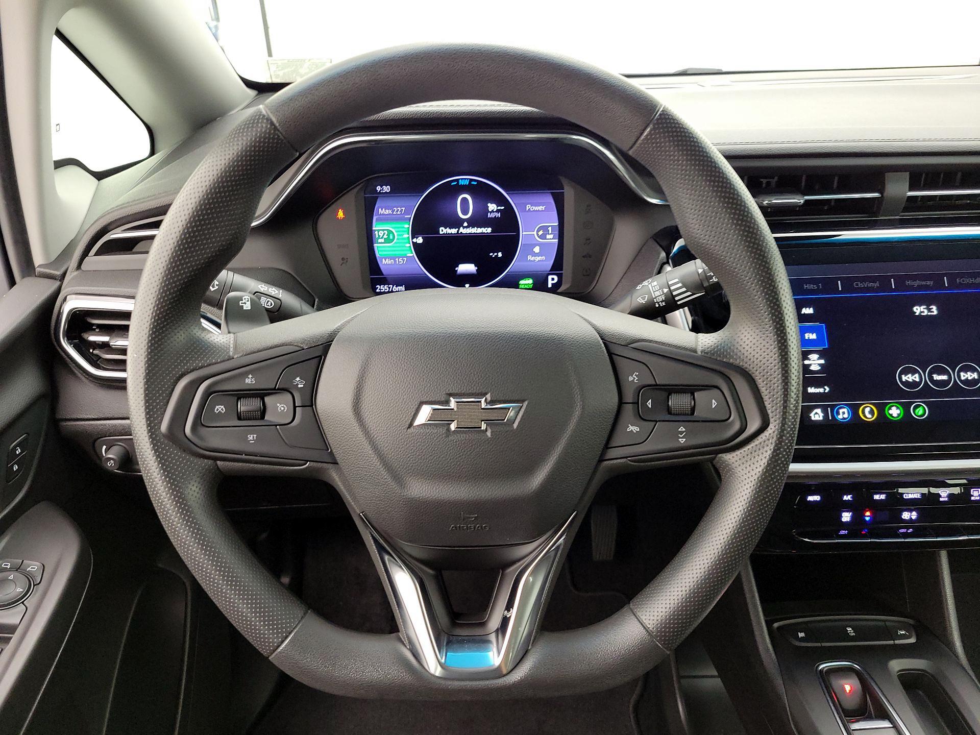 Thumbnail: 2023 Chevrolet Bolt EV - 10
