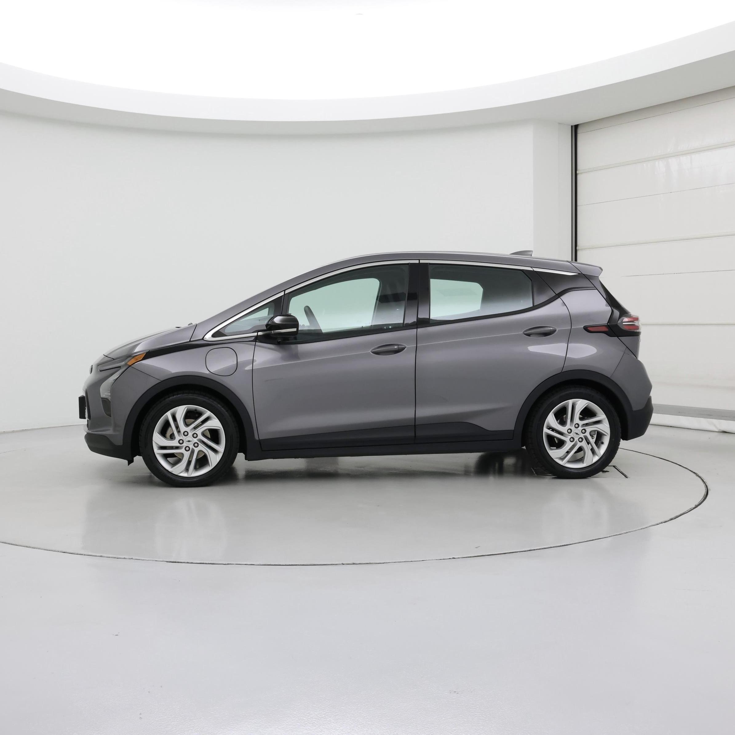 Thumbnail: 2023 Chevrolet Bolt EV - 3