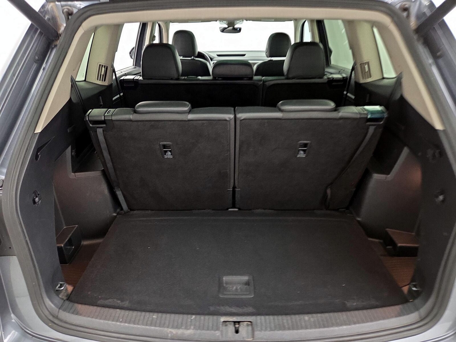 2019 Volkswagen Atlas SE R-Line w/Tech - Photo 23