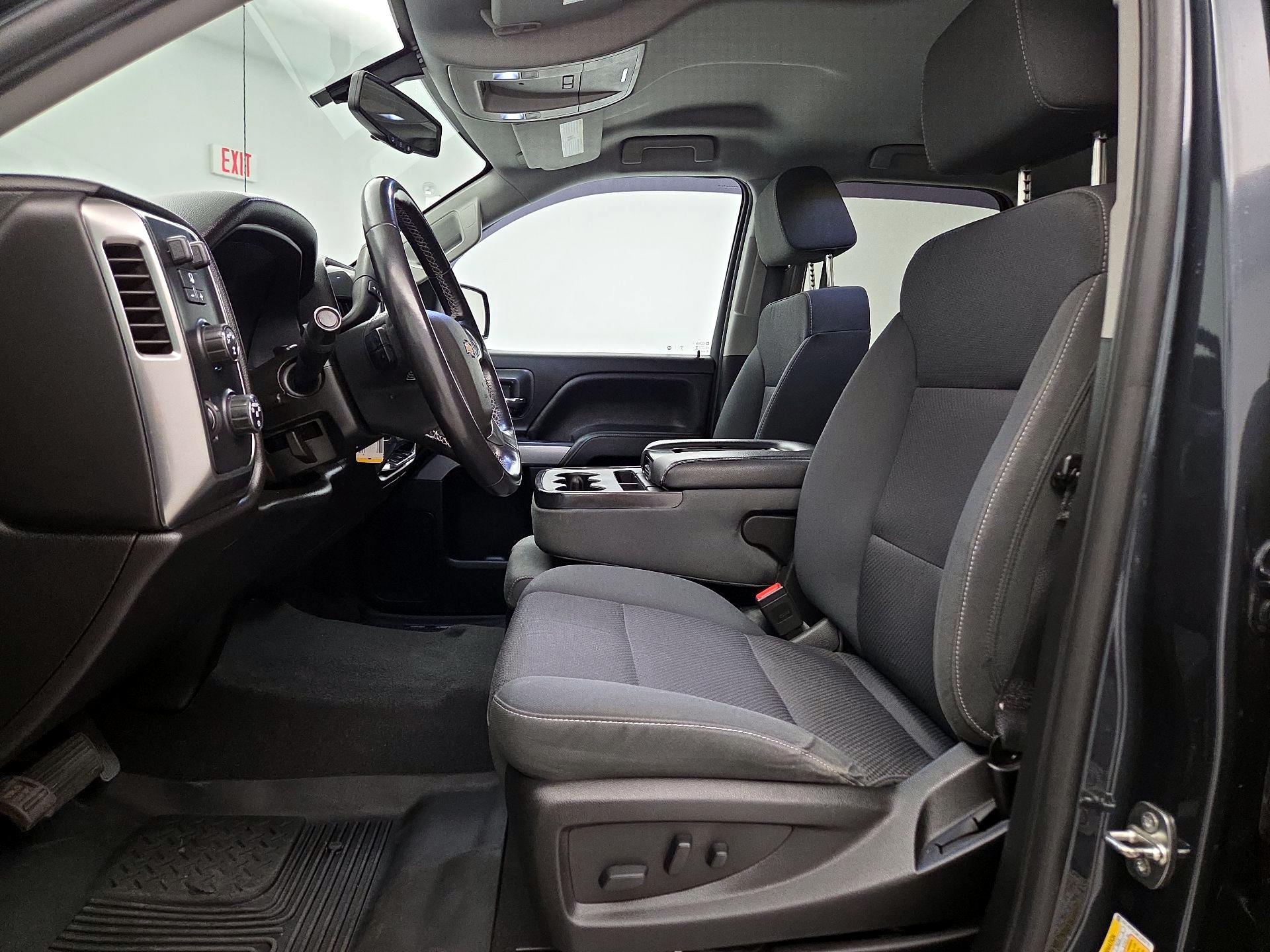 Thumbnail: 2019 Chevrolet Silverado 1500 - 11