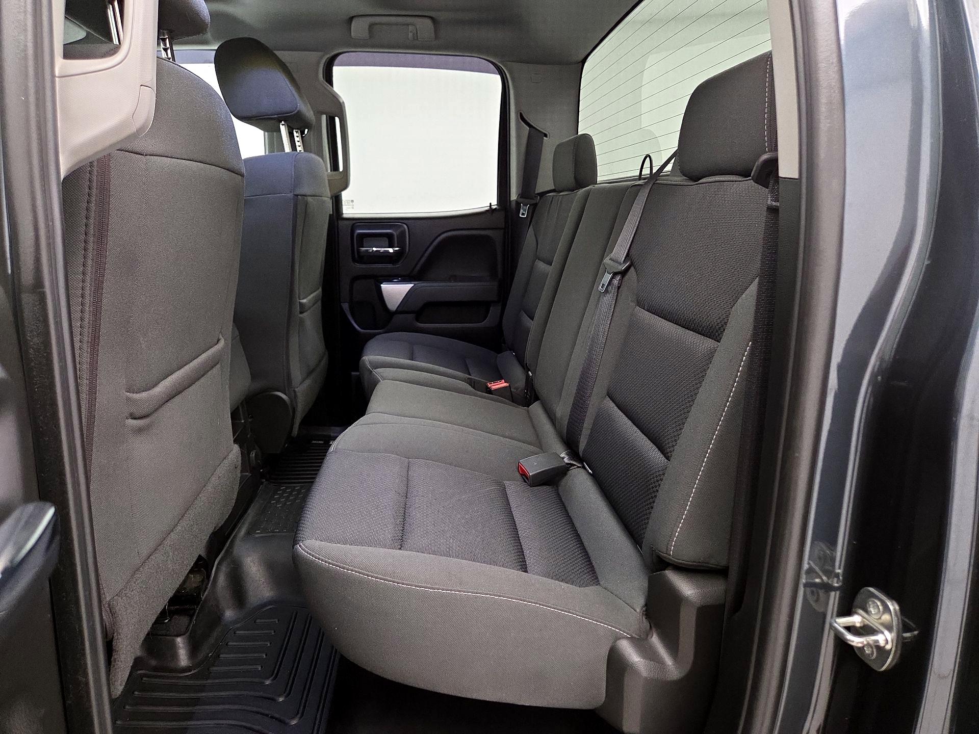 Thumbnail: 2019 Chevrolet Silverado 1500 - 19