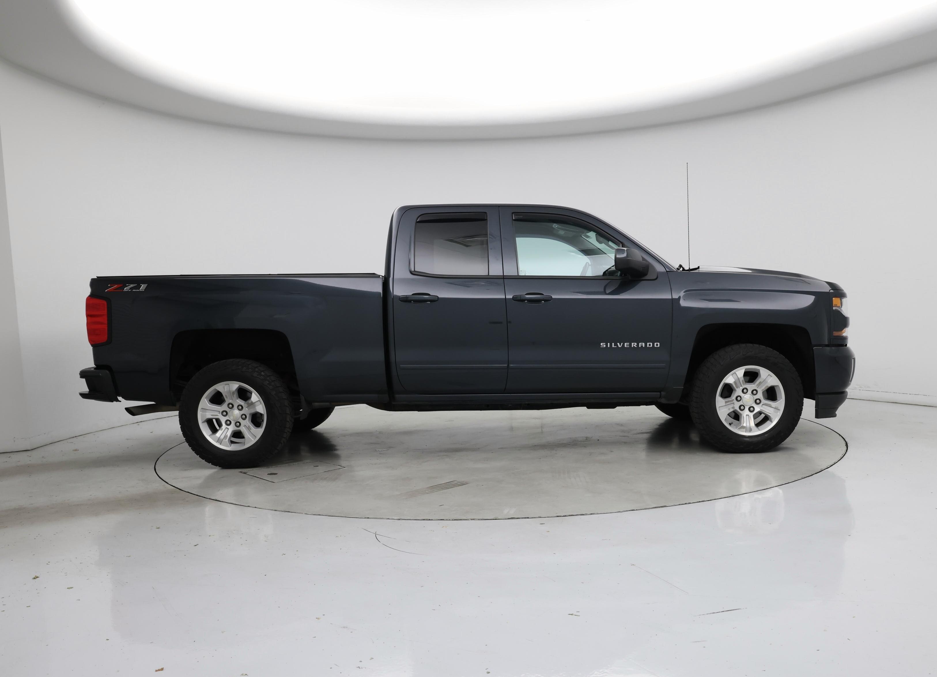 Thumbnail: 2019 Chevrolet Silverado 1500 - 7