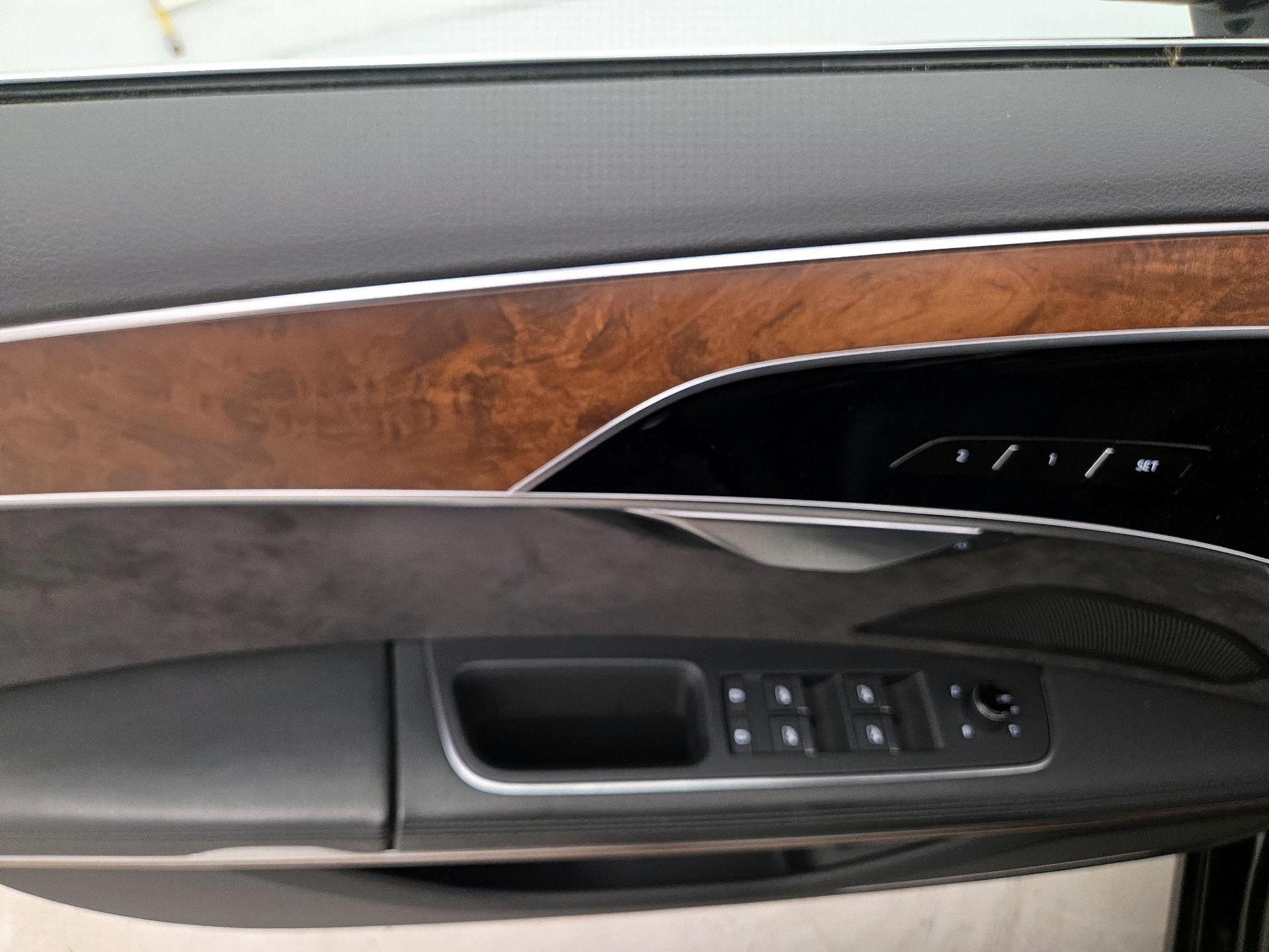 Thumbnail: 2019 Audi A8 - 12